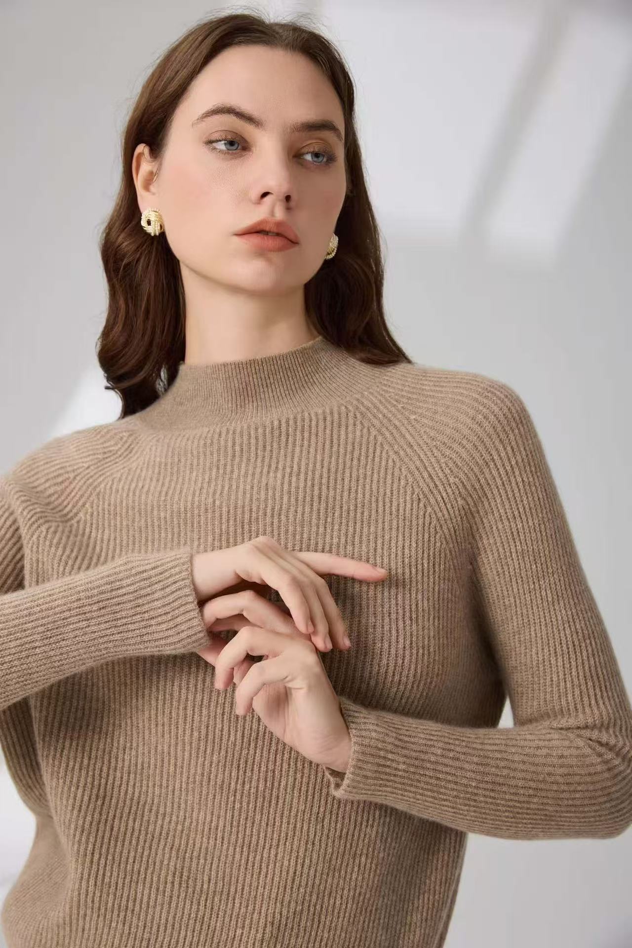 100% Pure Cashmere Fisherman Rib Mock Neck Sweater