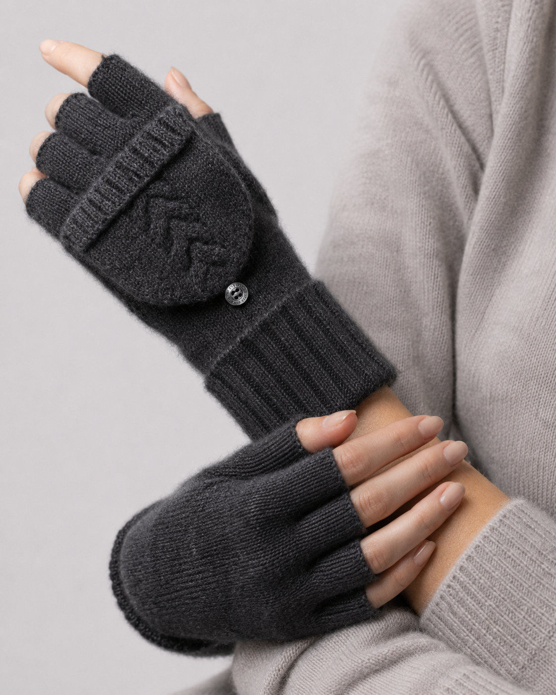100% Pure Cashmere Convertible Fingerless Mittens in Deep Charcoal