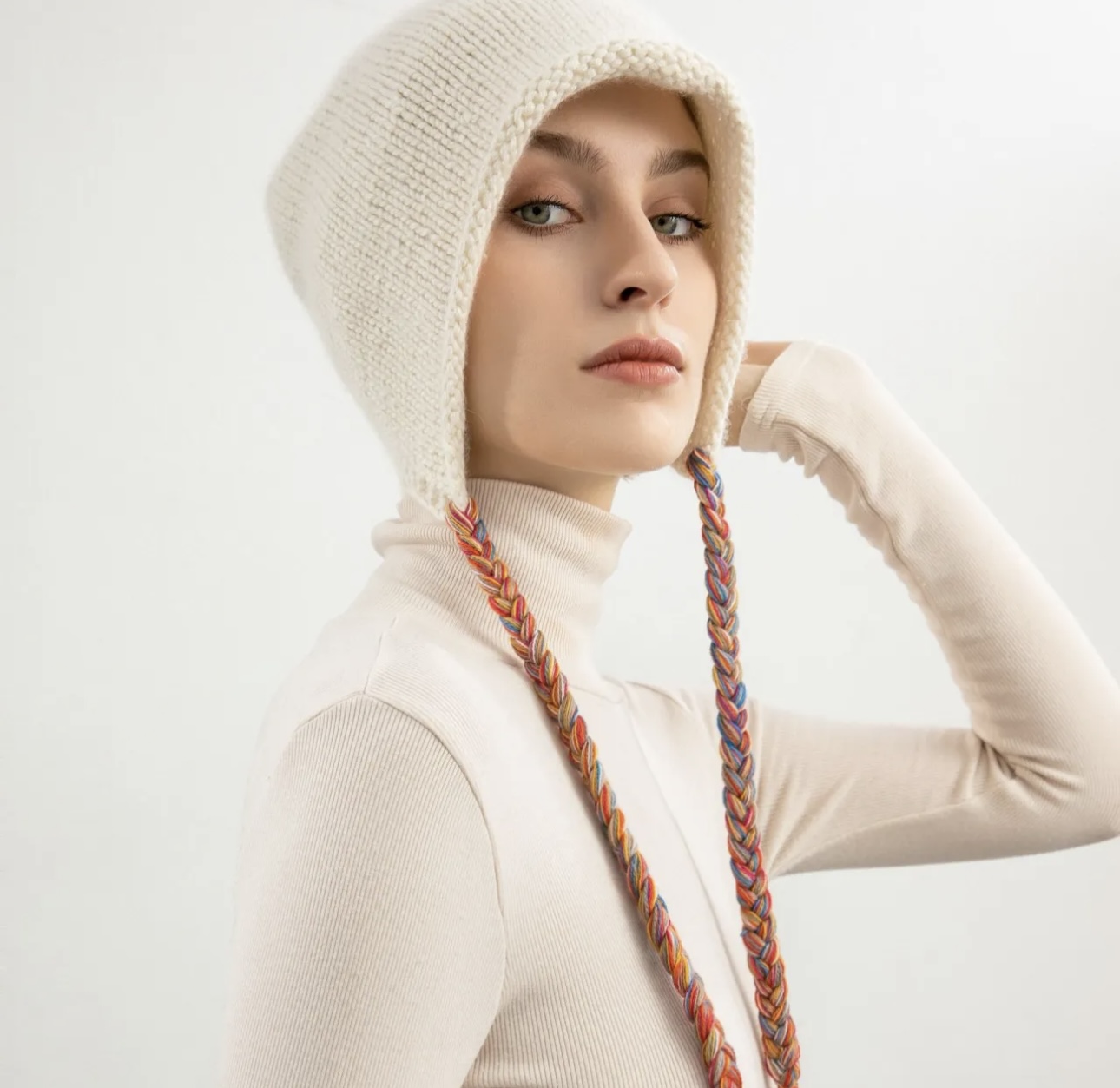 100% Pure Cashmere Hand-Knitted Rolled-Brim Bonnet Hat