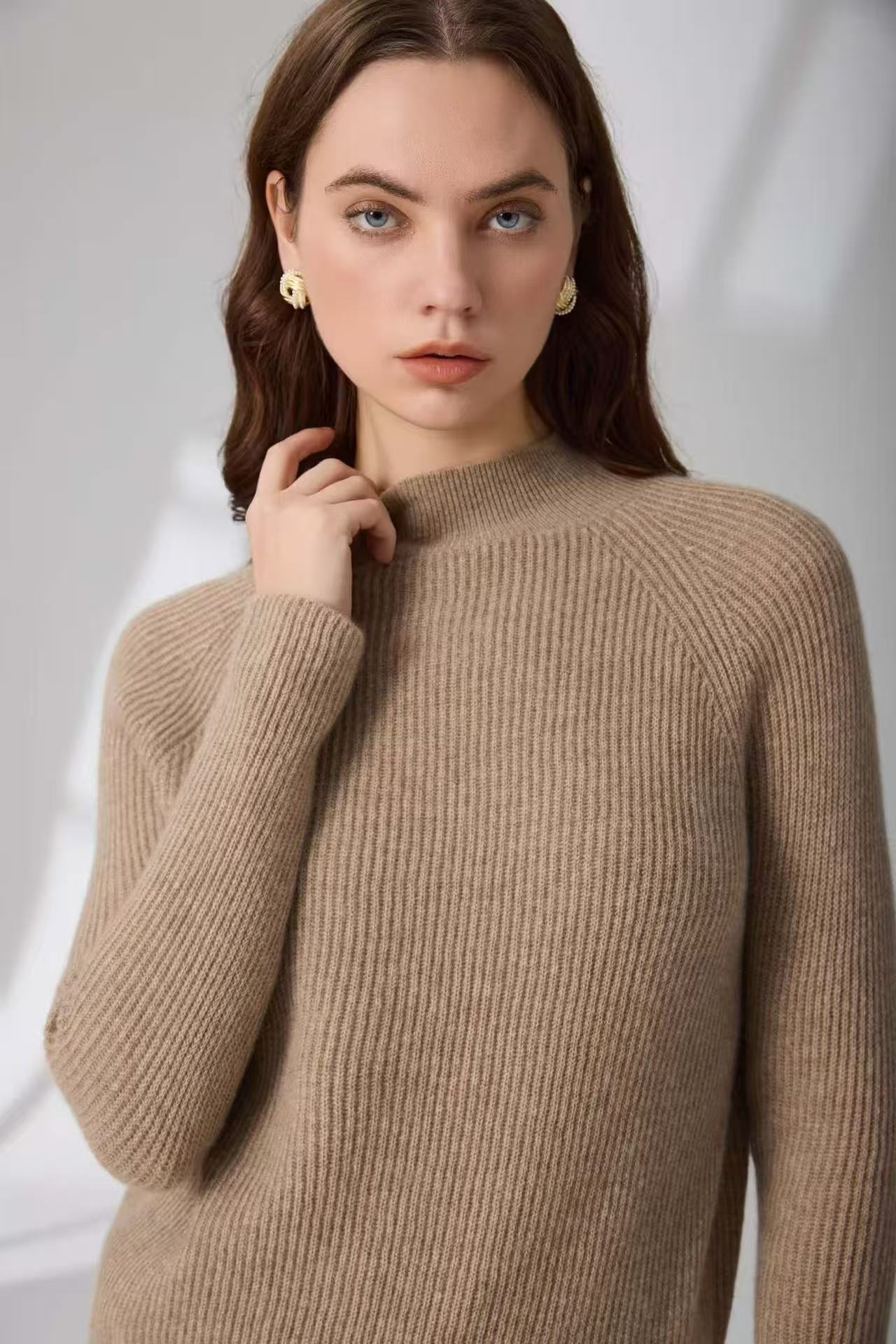 100% Pure Cashmere Fisherman Rib Mock Neck Sweater