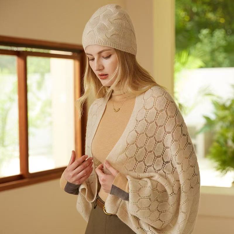 100% Cashmere Honeycomb Knit Sleeve Shawl