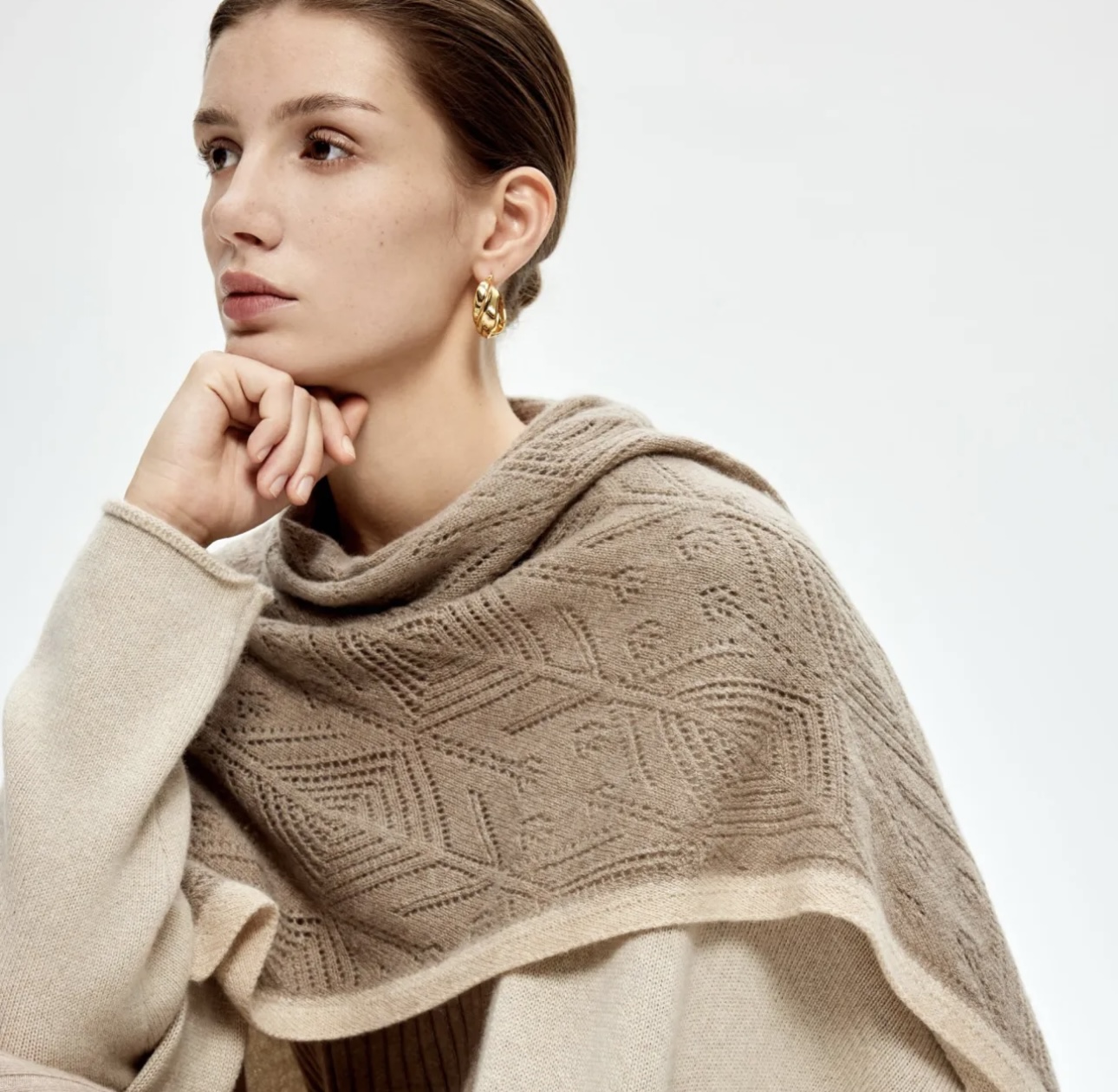 100% Pure Cashmere Geometric Triangle Shawl in Soft Taupe