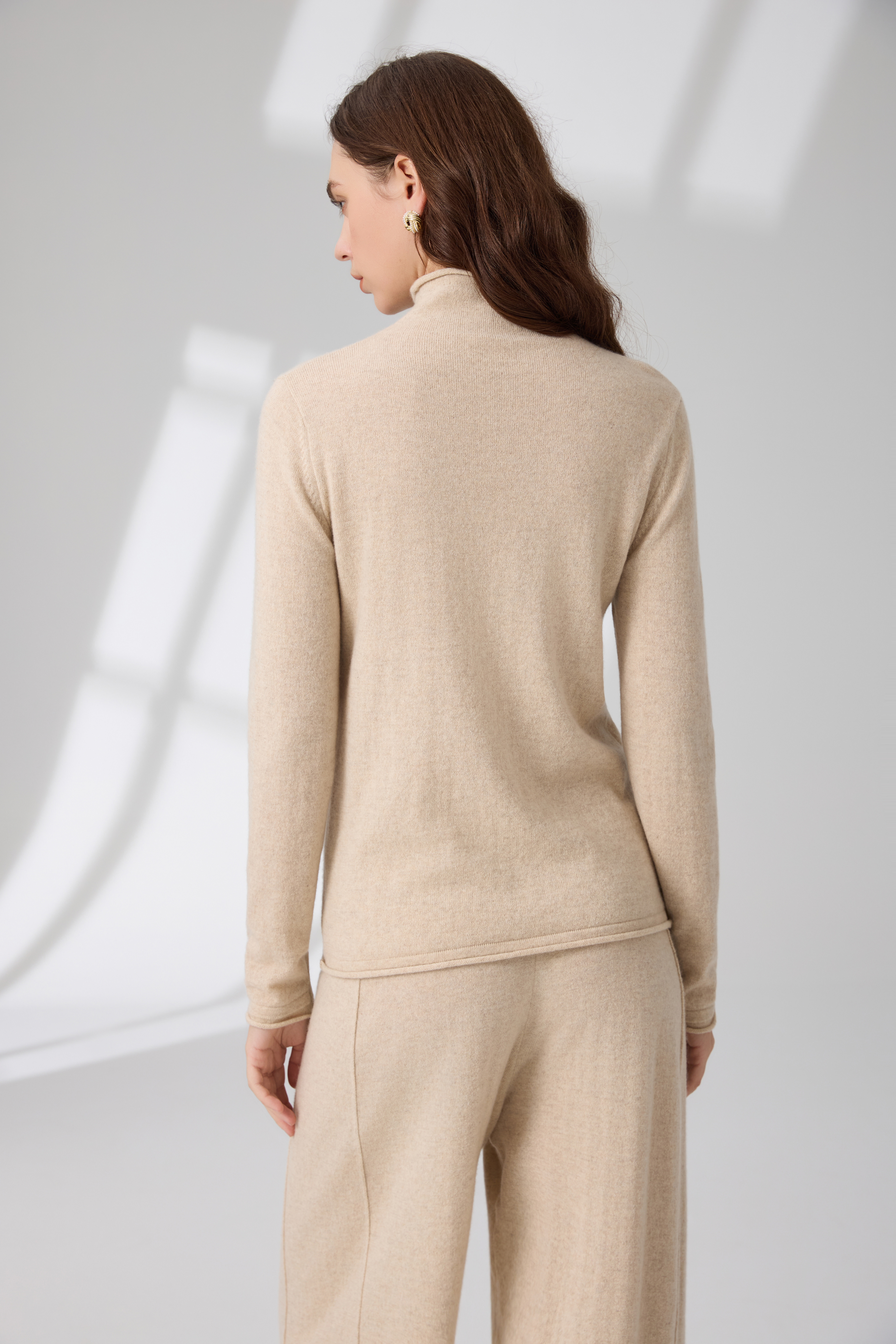 The Lune Cashmere Base Layer
