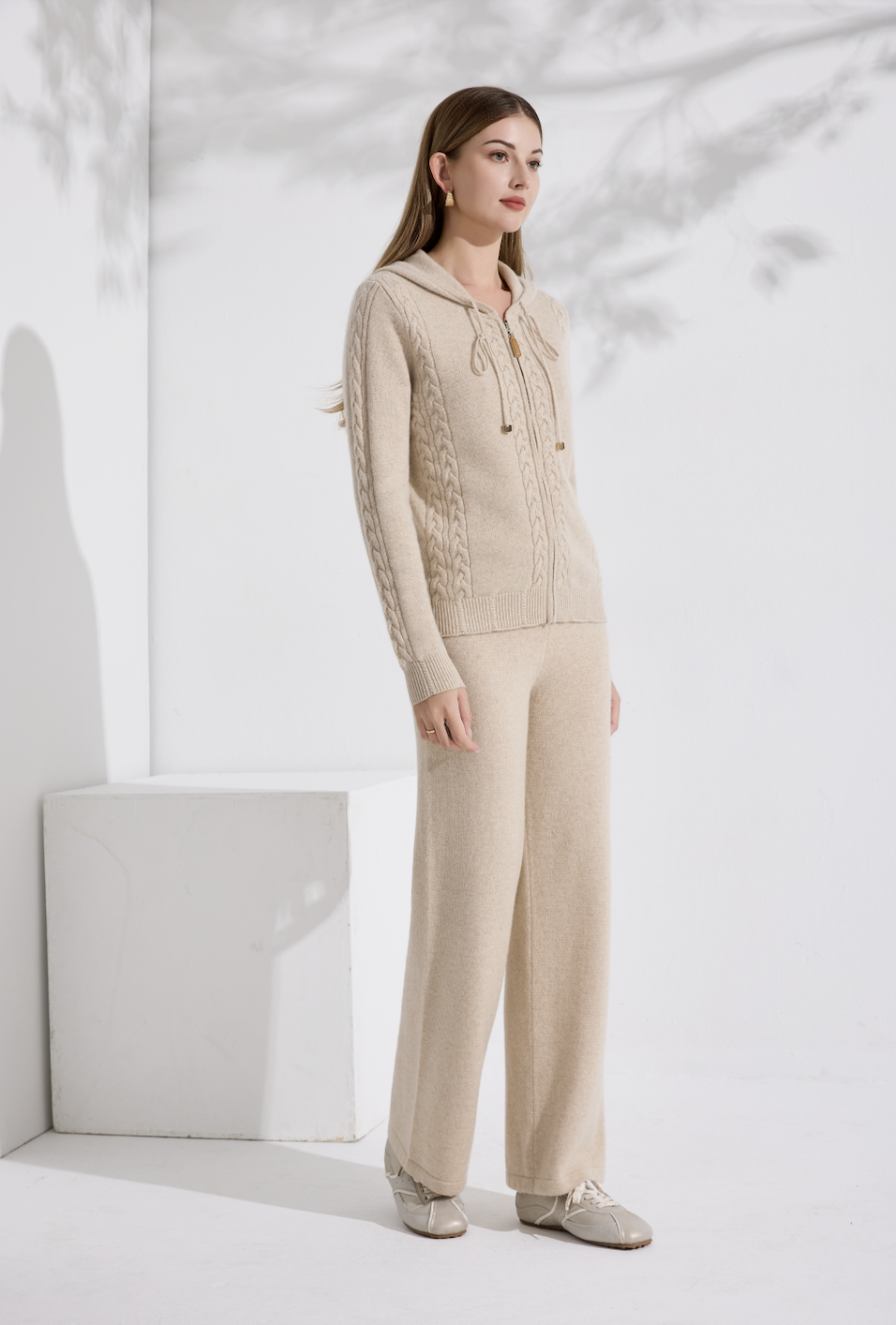 Women’s 100% Pure Cashmere Undyed Oatmeal Hooded Knit Jacket