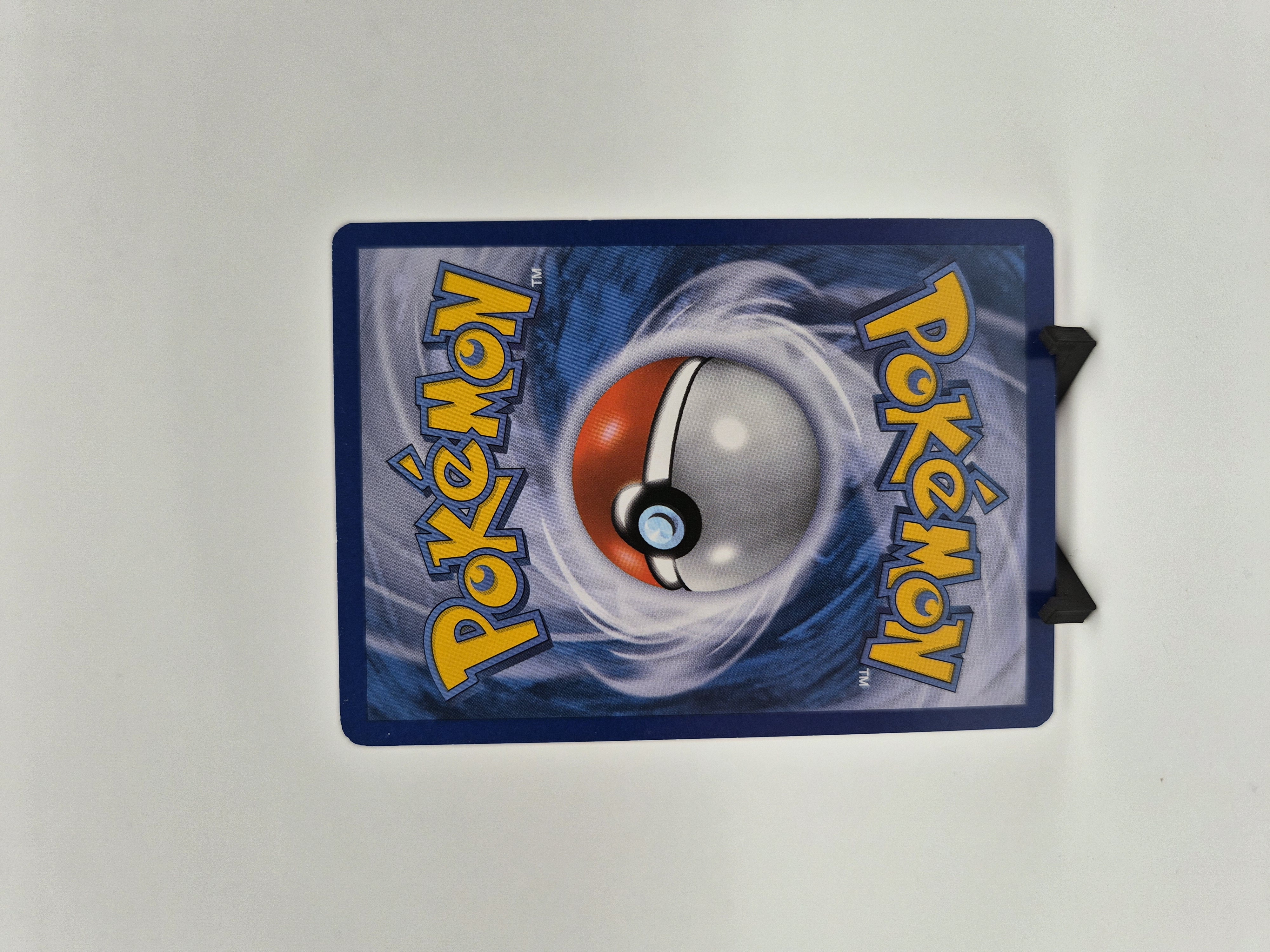 Cresselia ex 67/149 – Noir & Blanc : Frontières Franchies