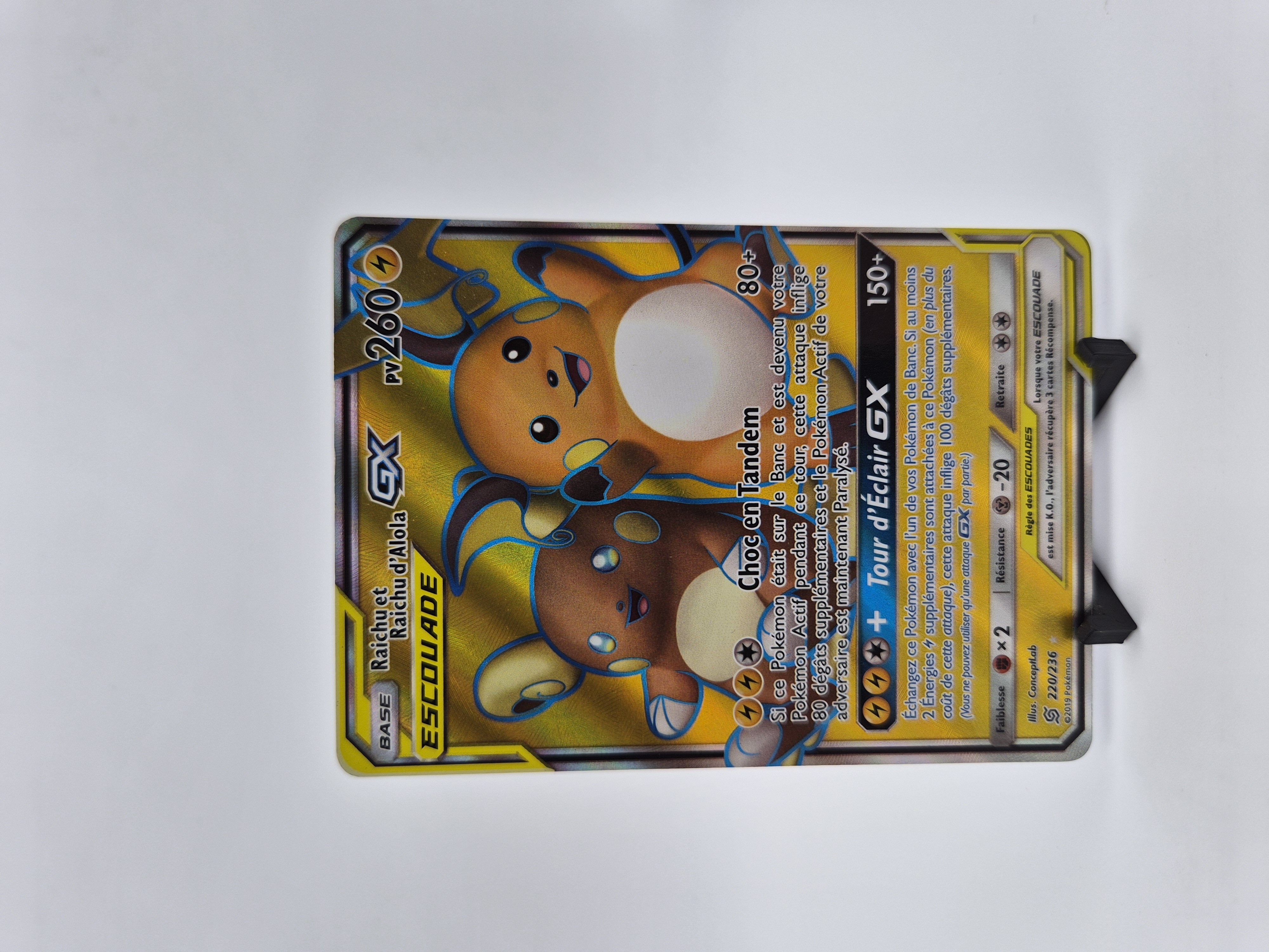 Raichu et Raichu d'Alola GX 220/236 - Harmonie des esprits - Bloc Soleil et Lune