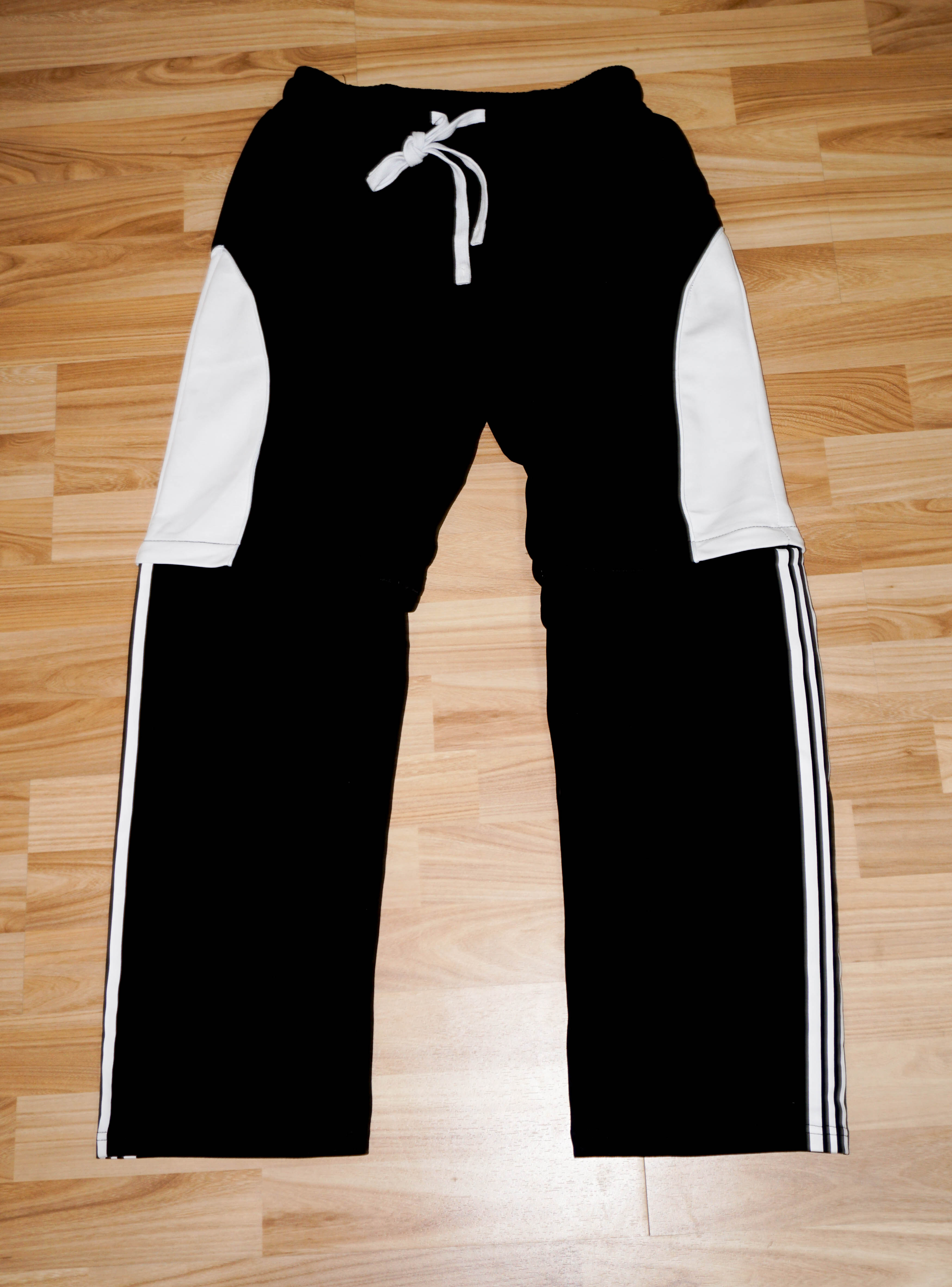 Tuta Sportiva Bicolore Hood Drip