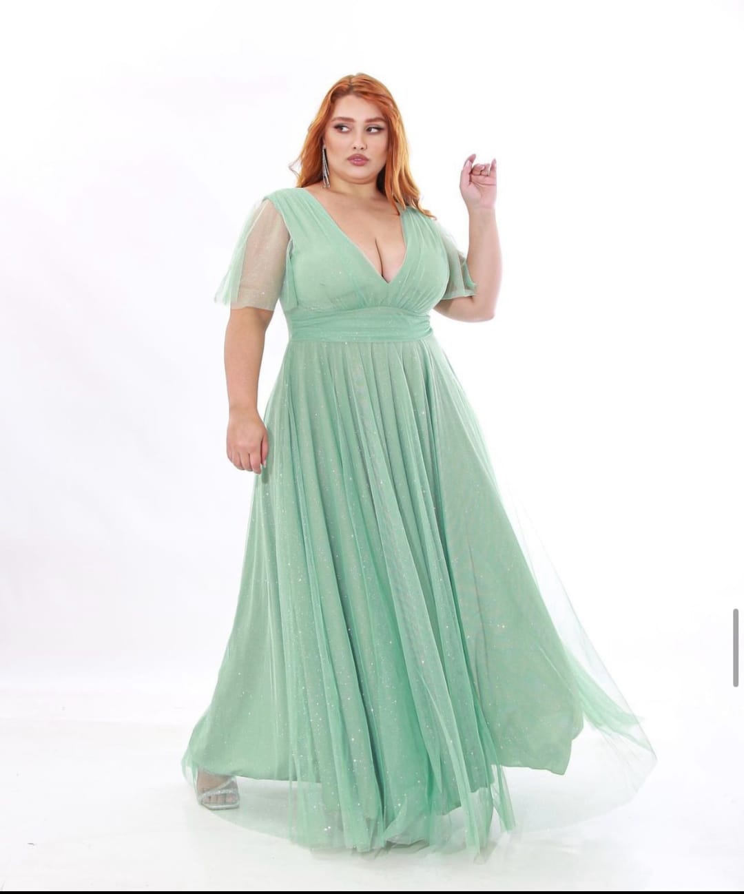 Vestido de Festa com manga Plus Size 