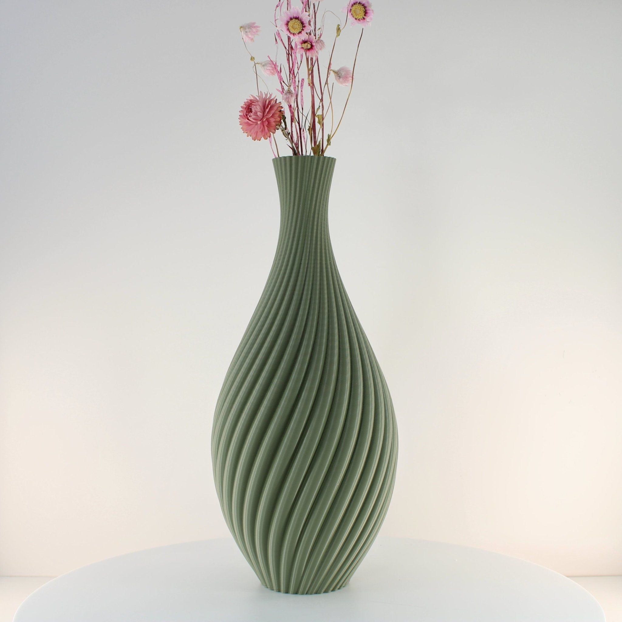Elegant Spiral Vase