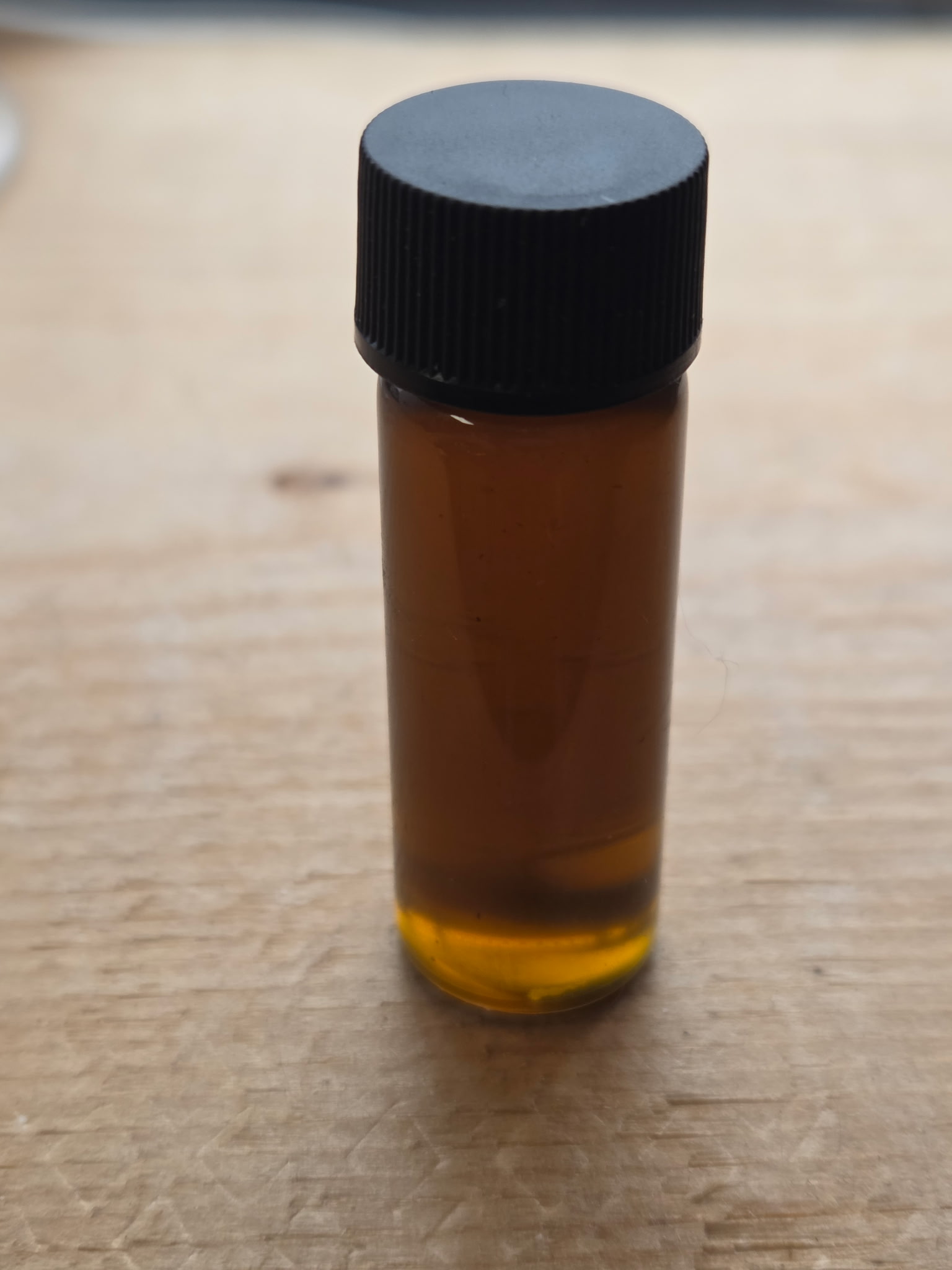 Amber 5 g Honey Oil