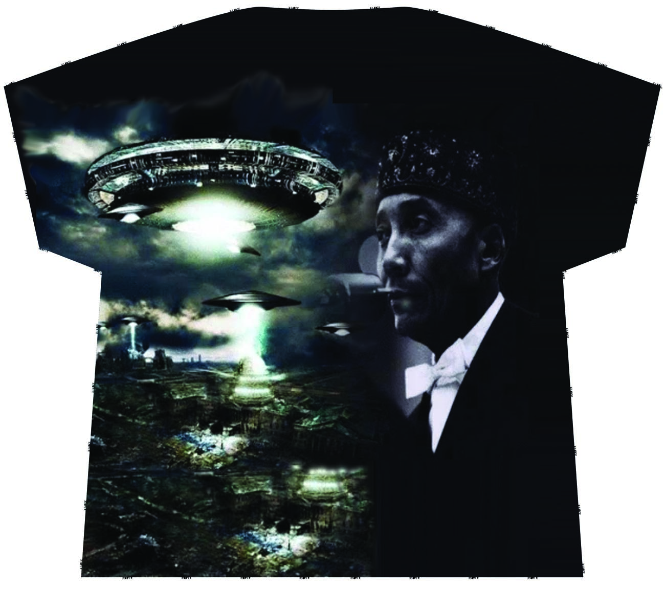 Alien Invasion Graphic T-Shirt