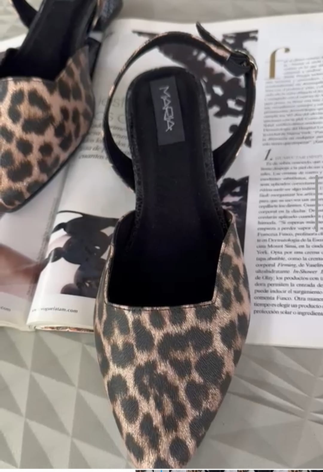Zapato de tacón animal print