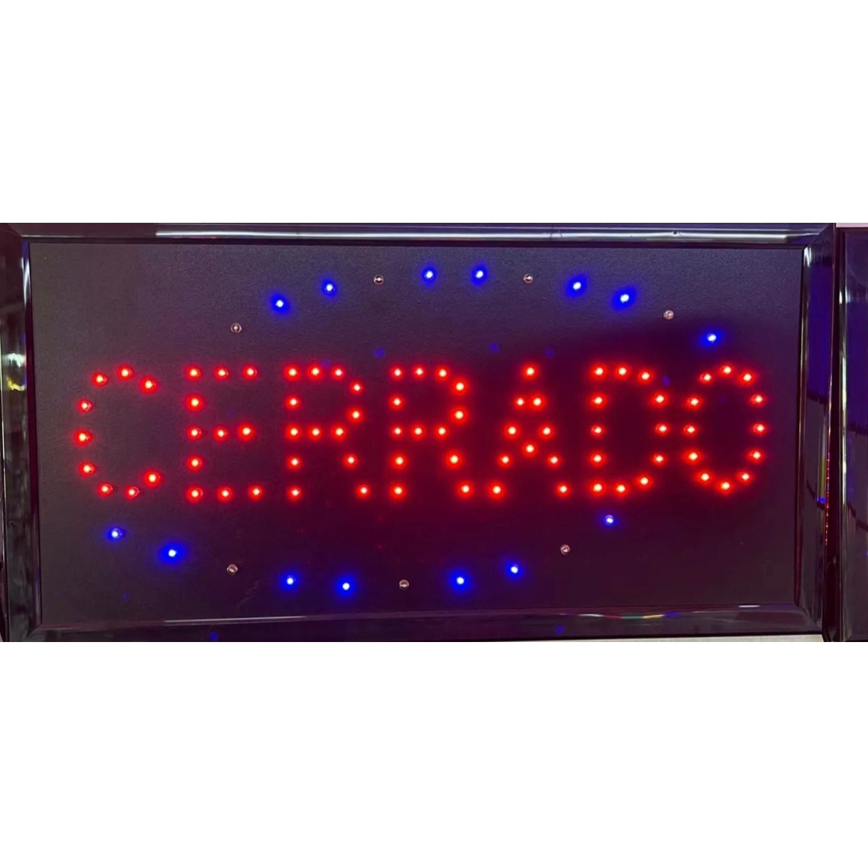 Letrero LED 'Cerrado'