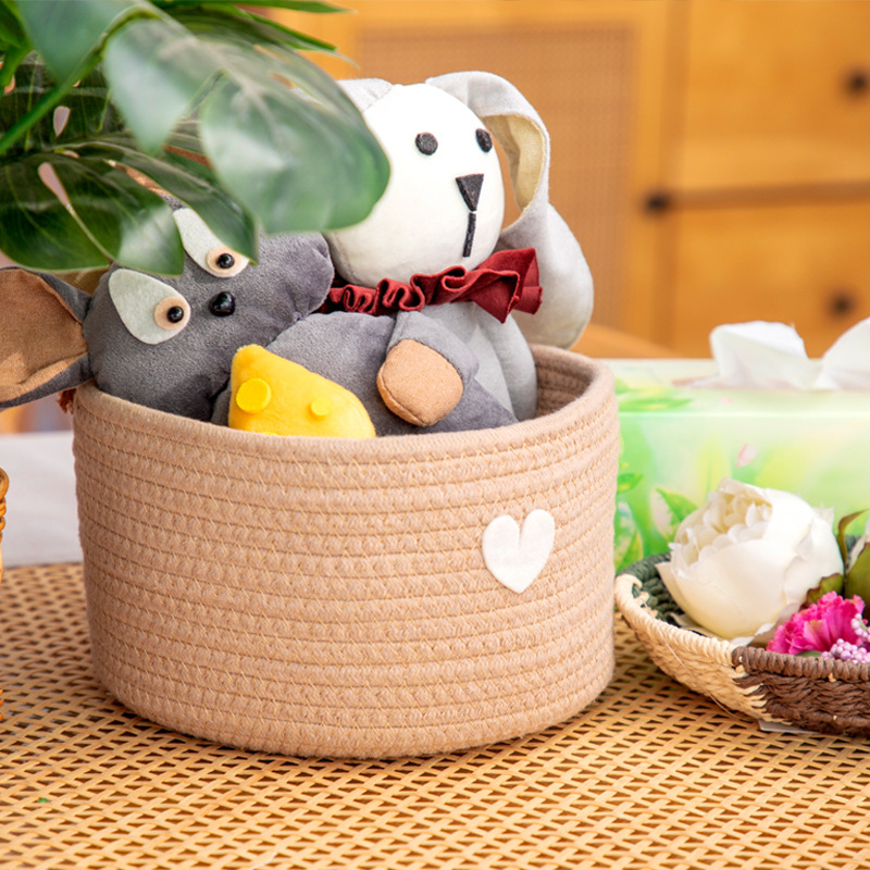 Round cotton rope heart basket