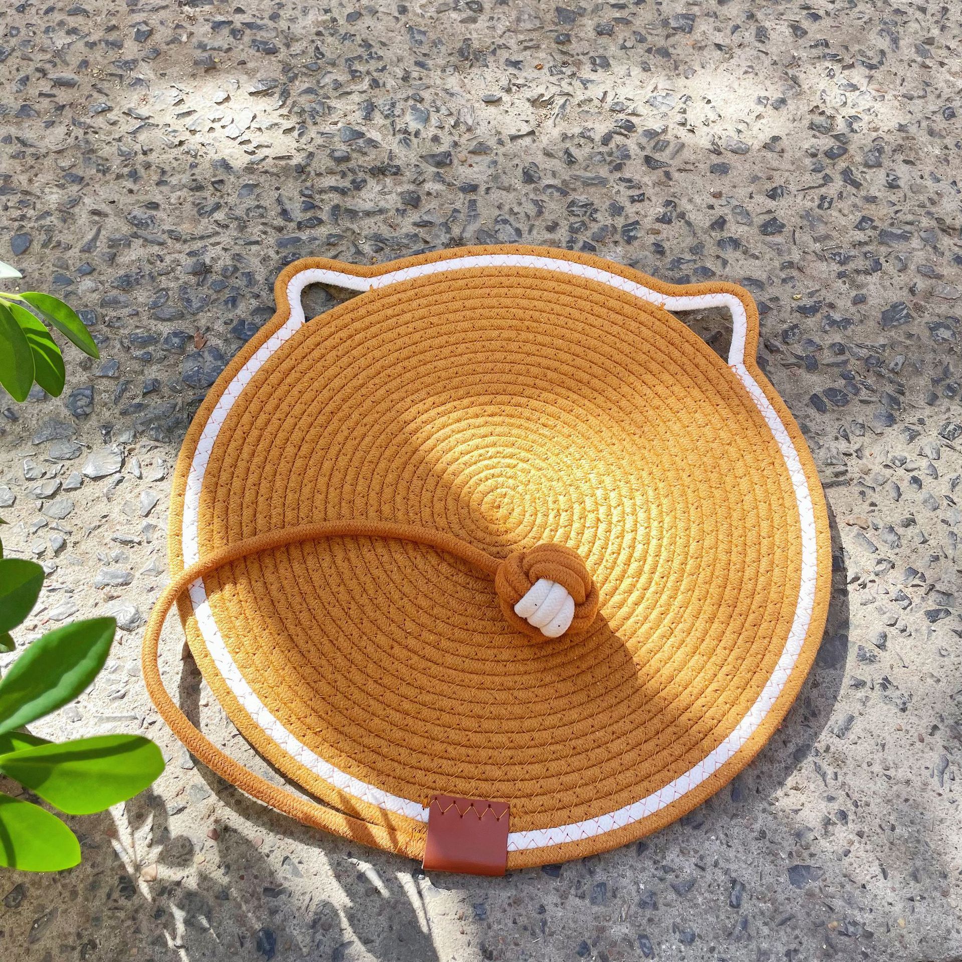 Dual Scratching Pad for Indoor Cats; Cat Scratching Pad Hanging Cat Scratcher with Cat Toy; 
