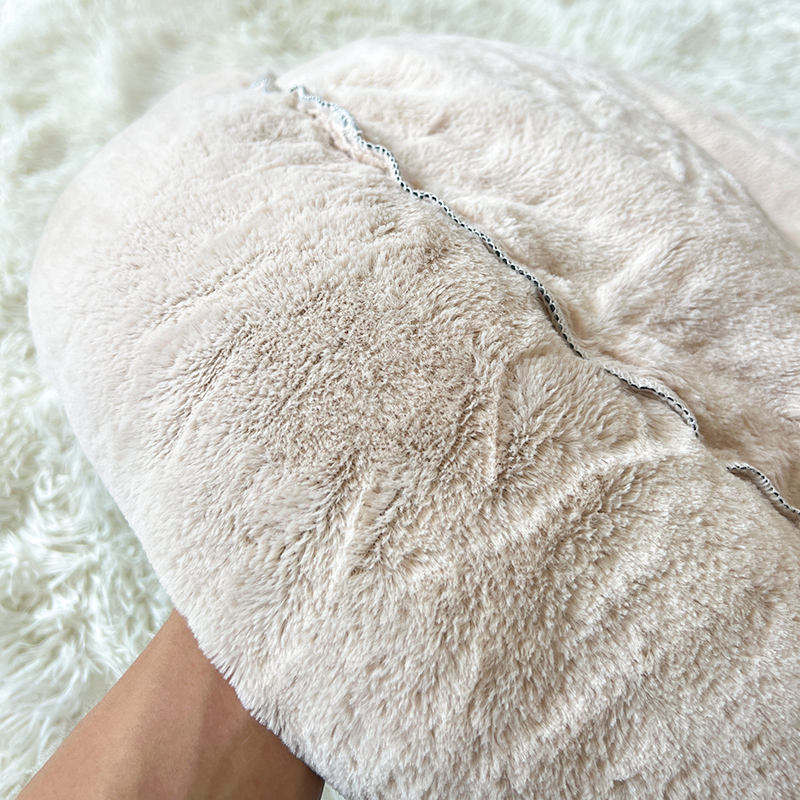 Striped Artificial Lamb's Wool Pet Bed