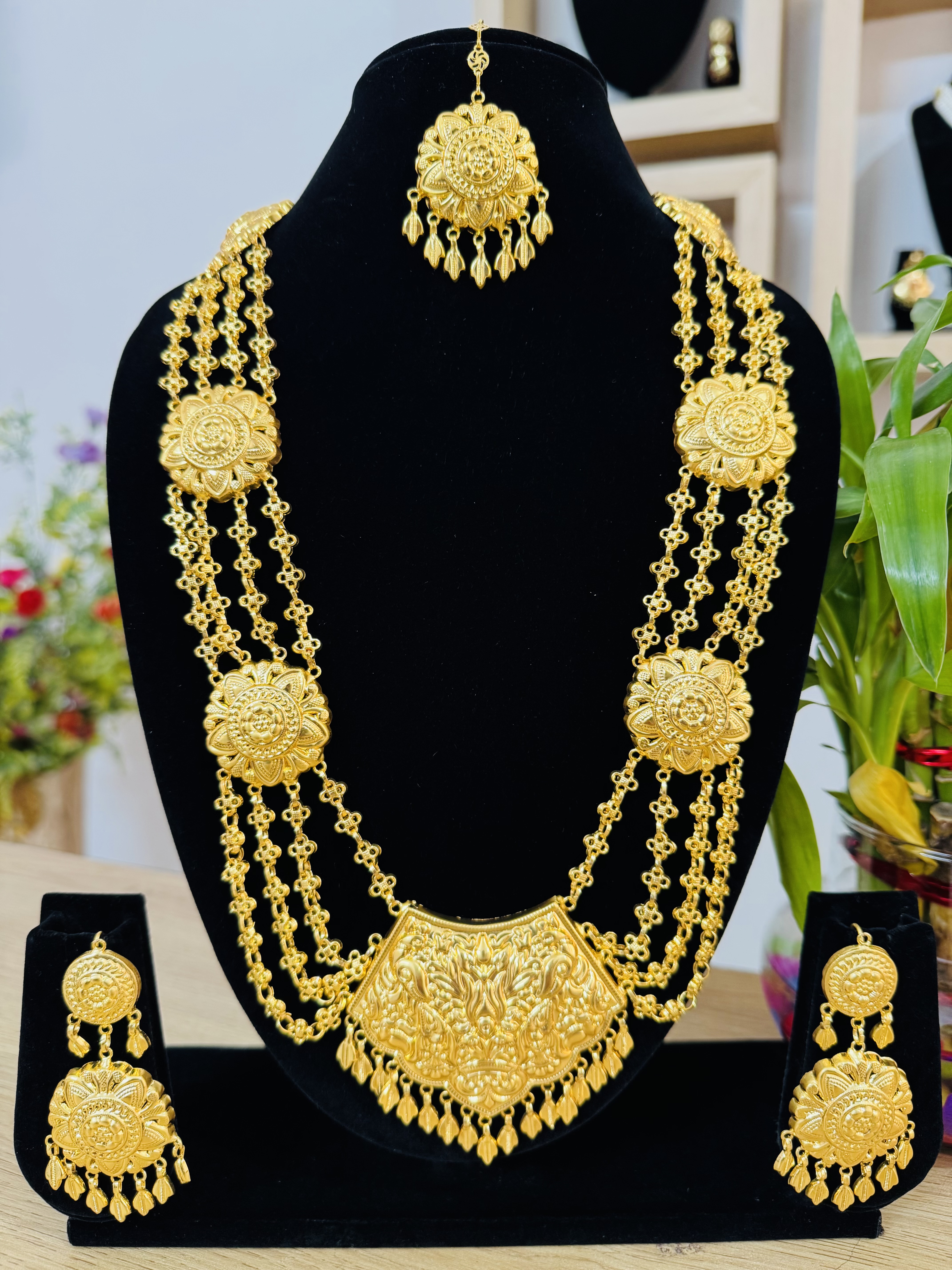 Traditional Look Raani Haar