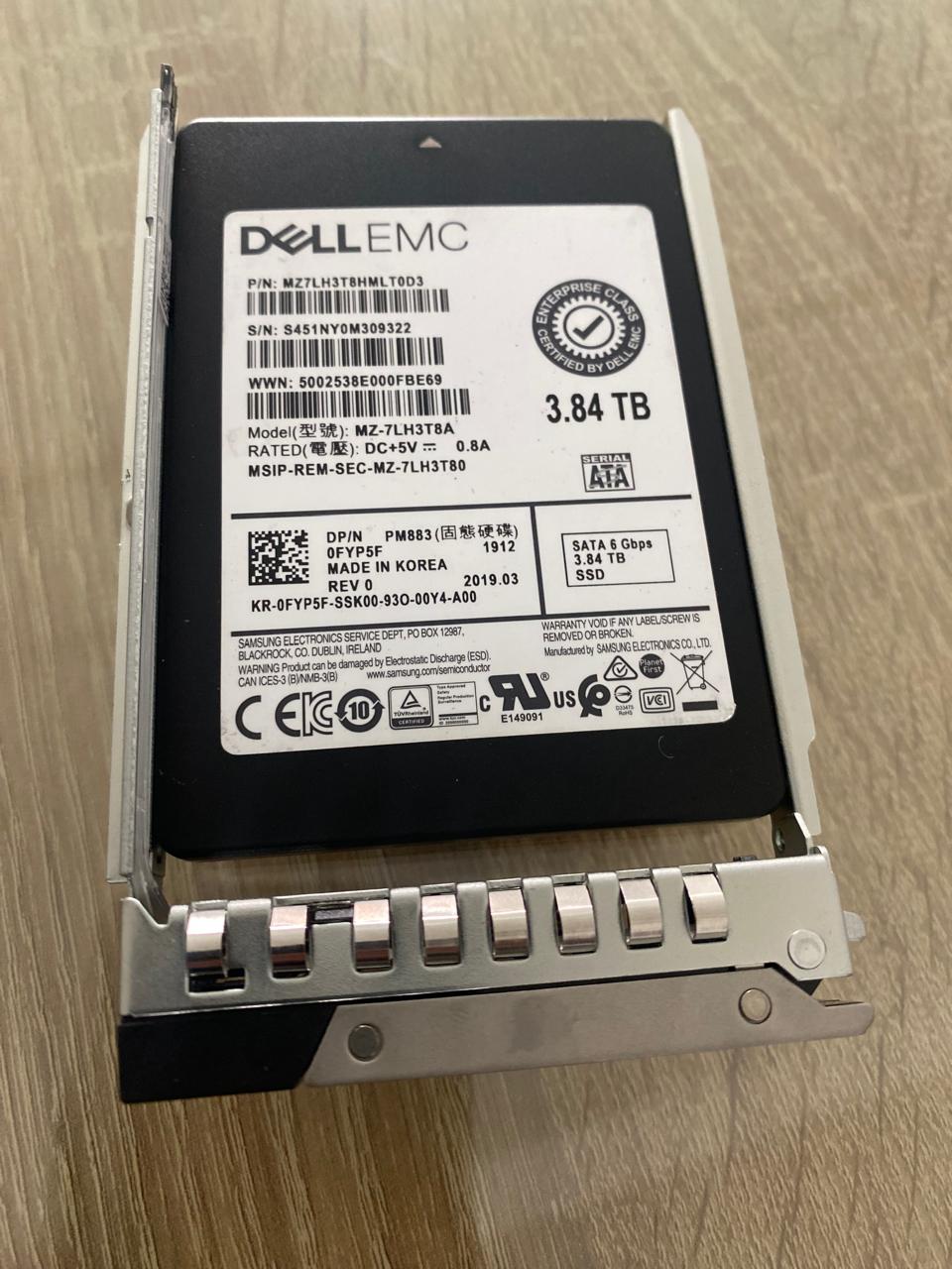 Disque SSD Dell EMC 3.84TB