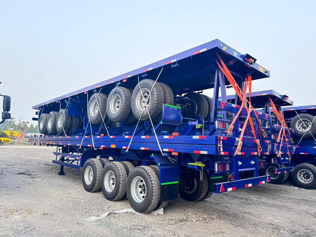 3-Axle Flatbed Semi-Trailer.