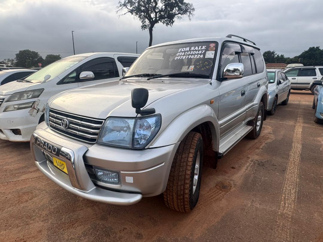 Toyota Land Cruiser Prado (J90 Series)