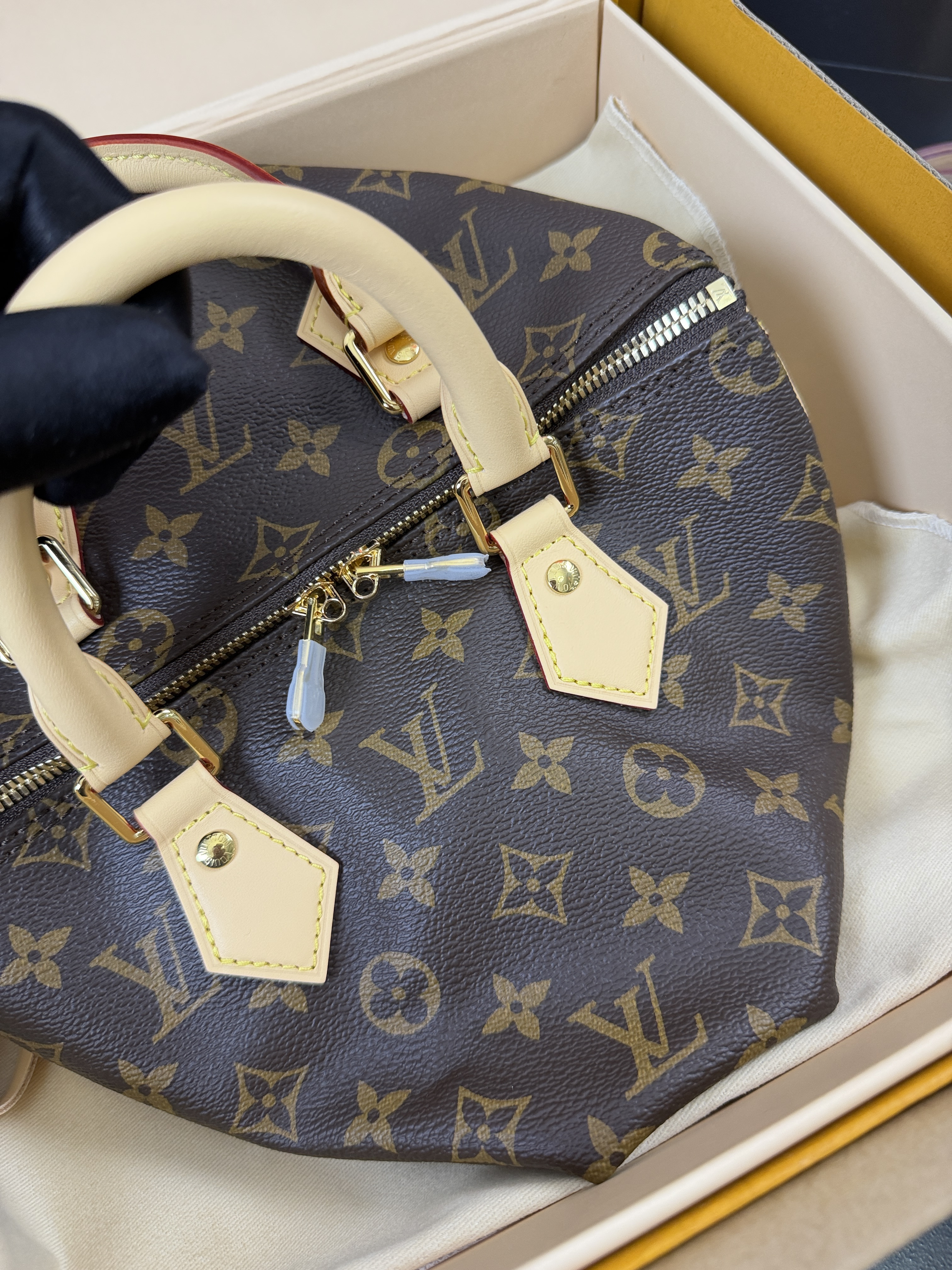 LV Boetie PM