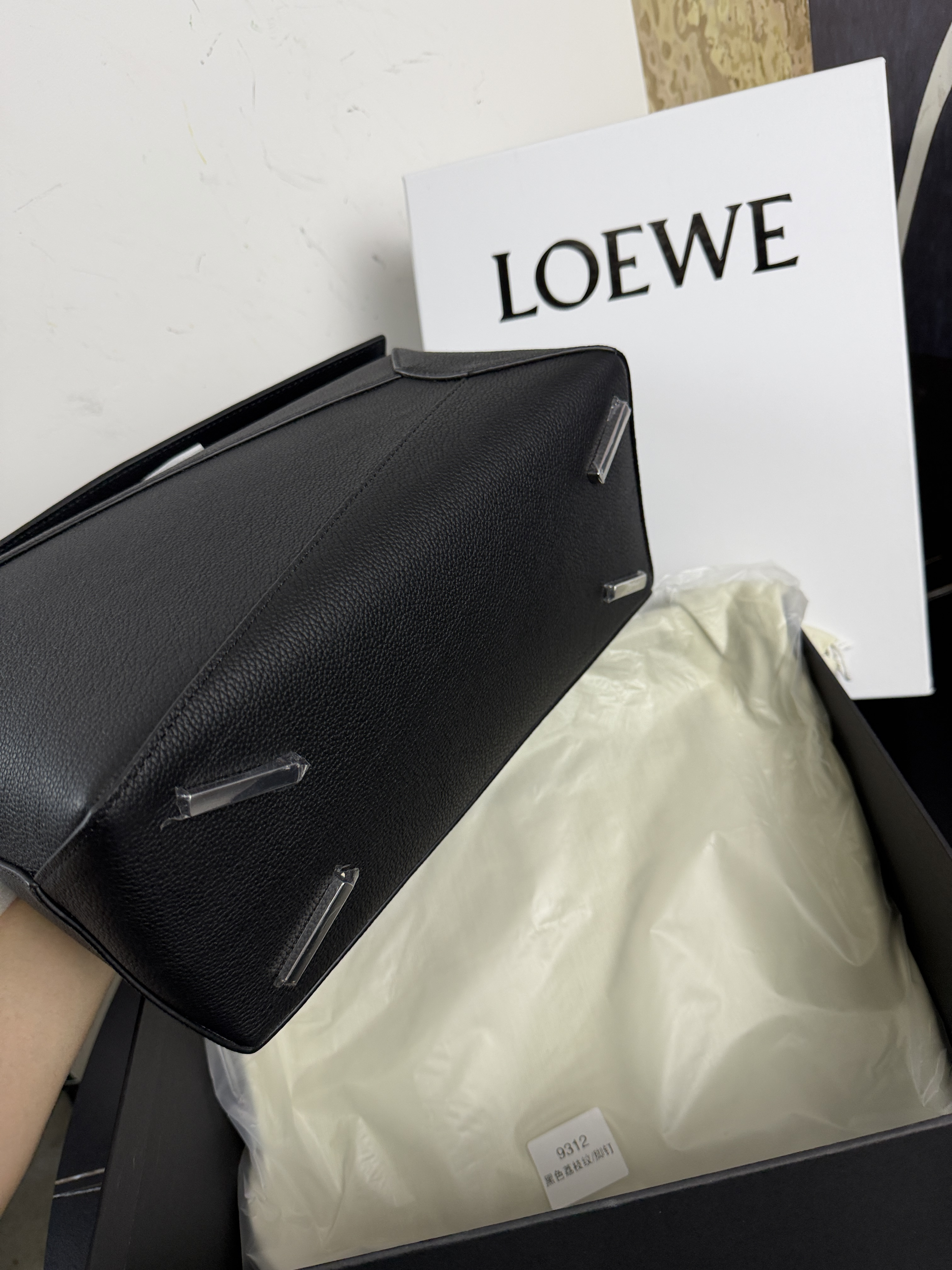 Loewe Puzzle