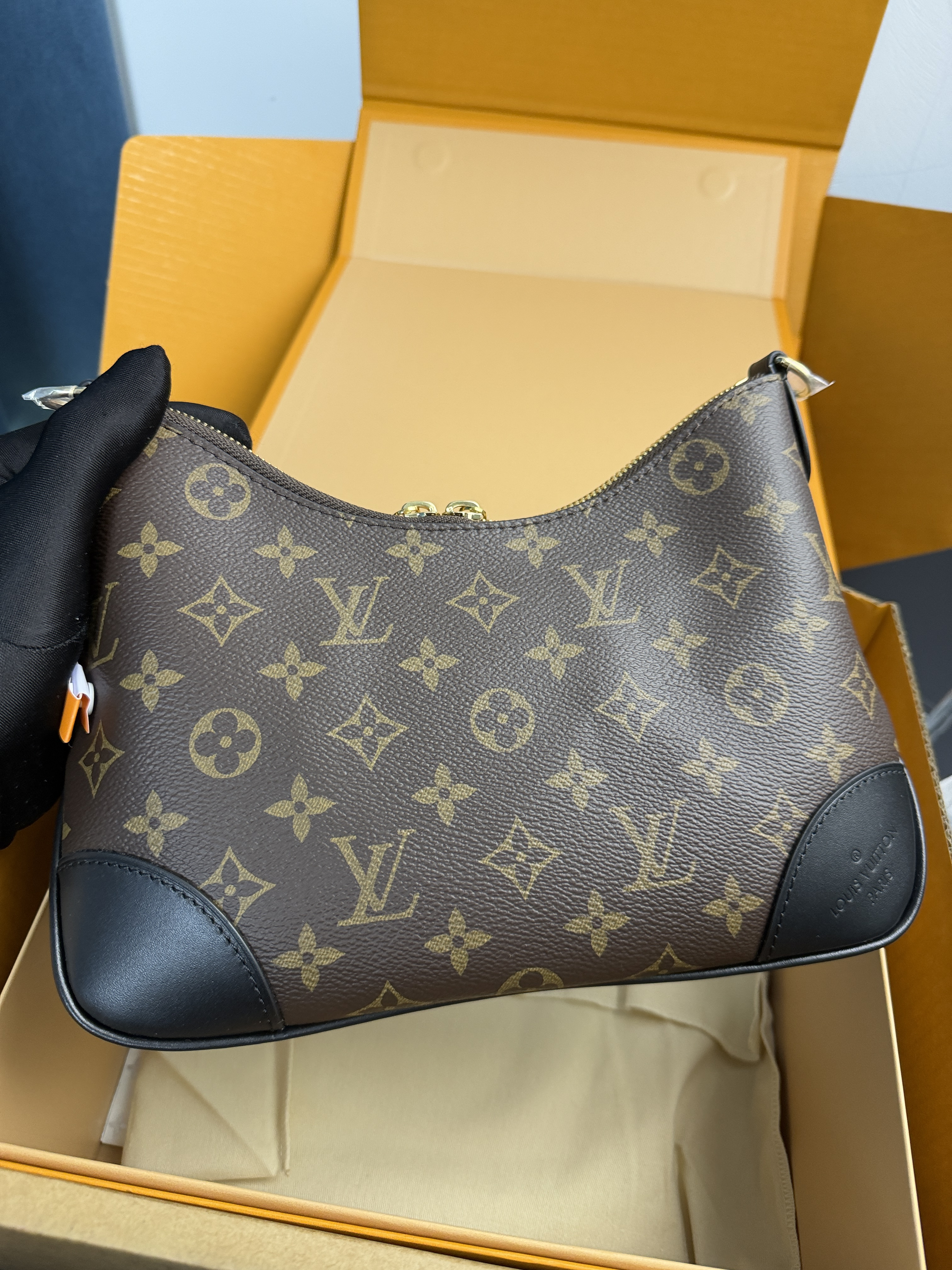 LV Boulogne handbag in Monogram canvas with black leather trim