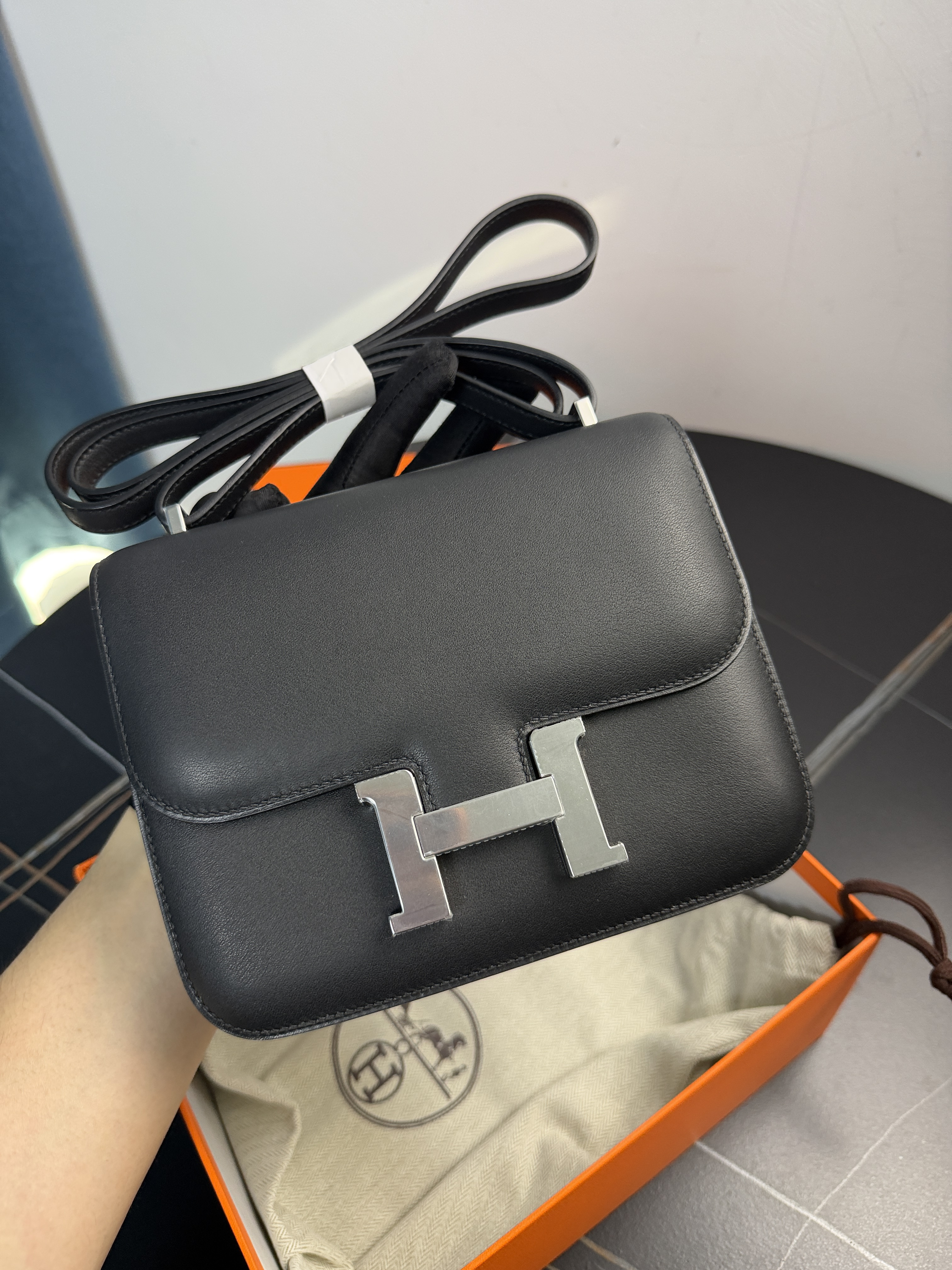 Hermès Constance 24 bag