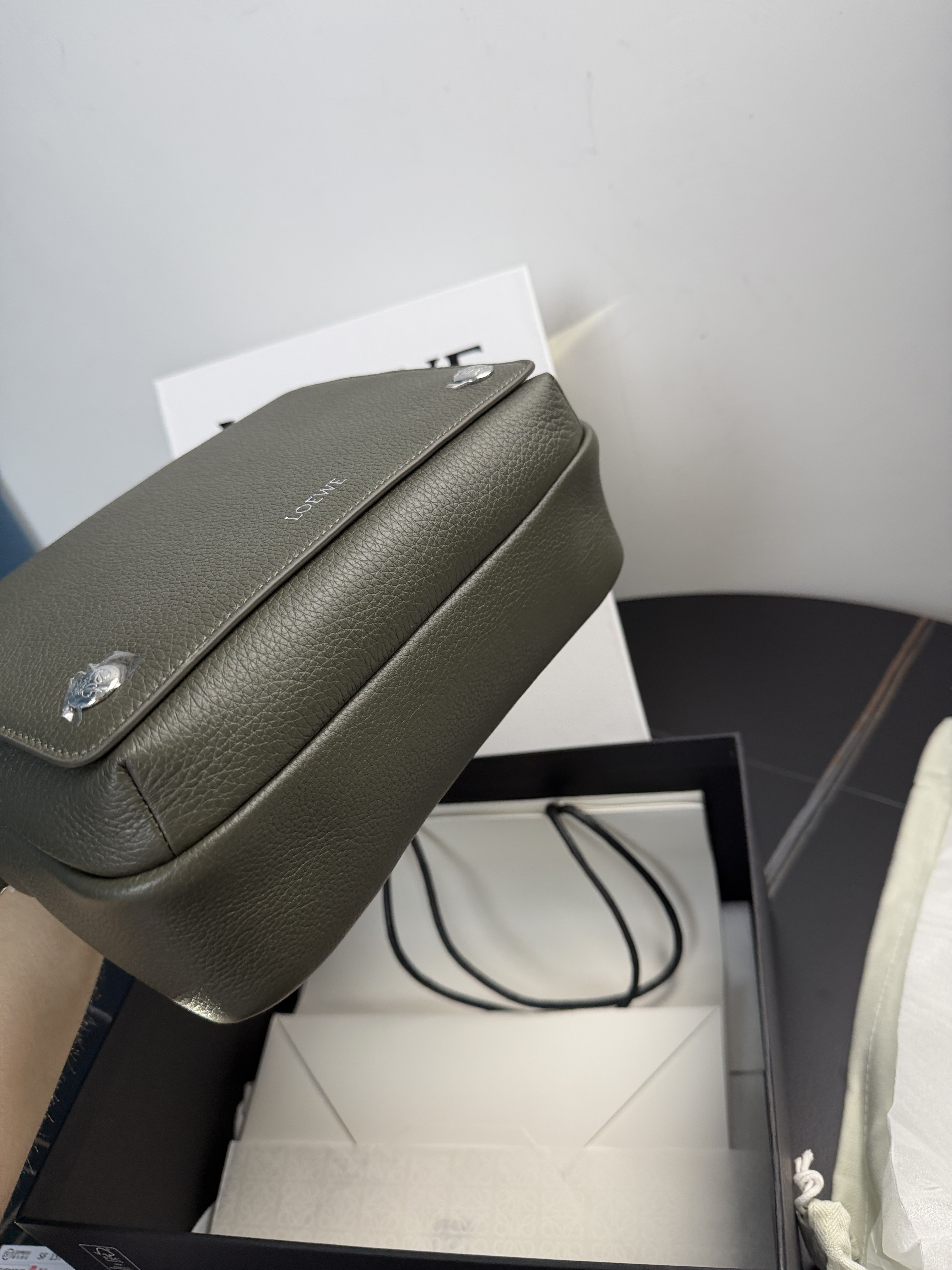 Loewe Medium Pebble Messenger Bag