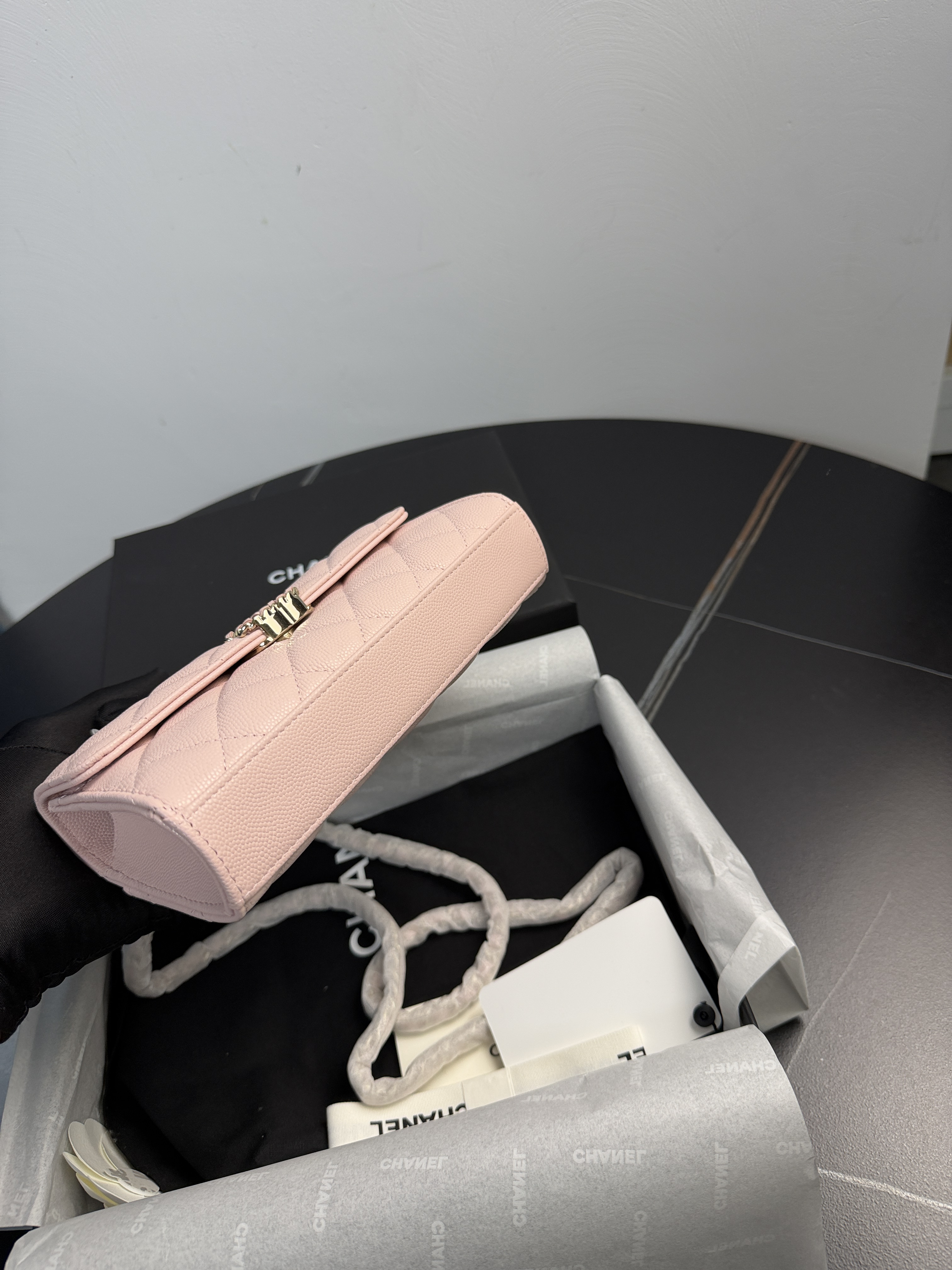 Channel Classic Wallet On Chain (WOC) -Pink