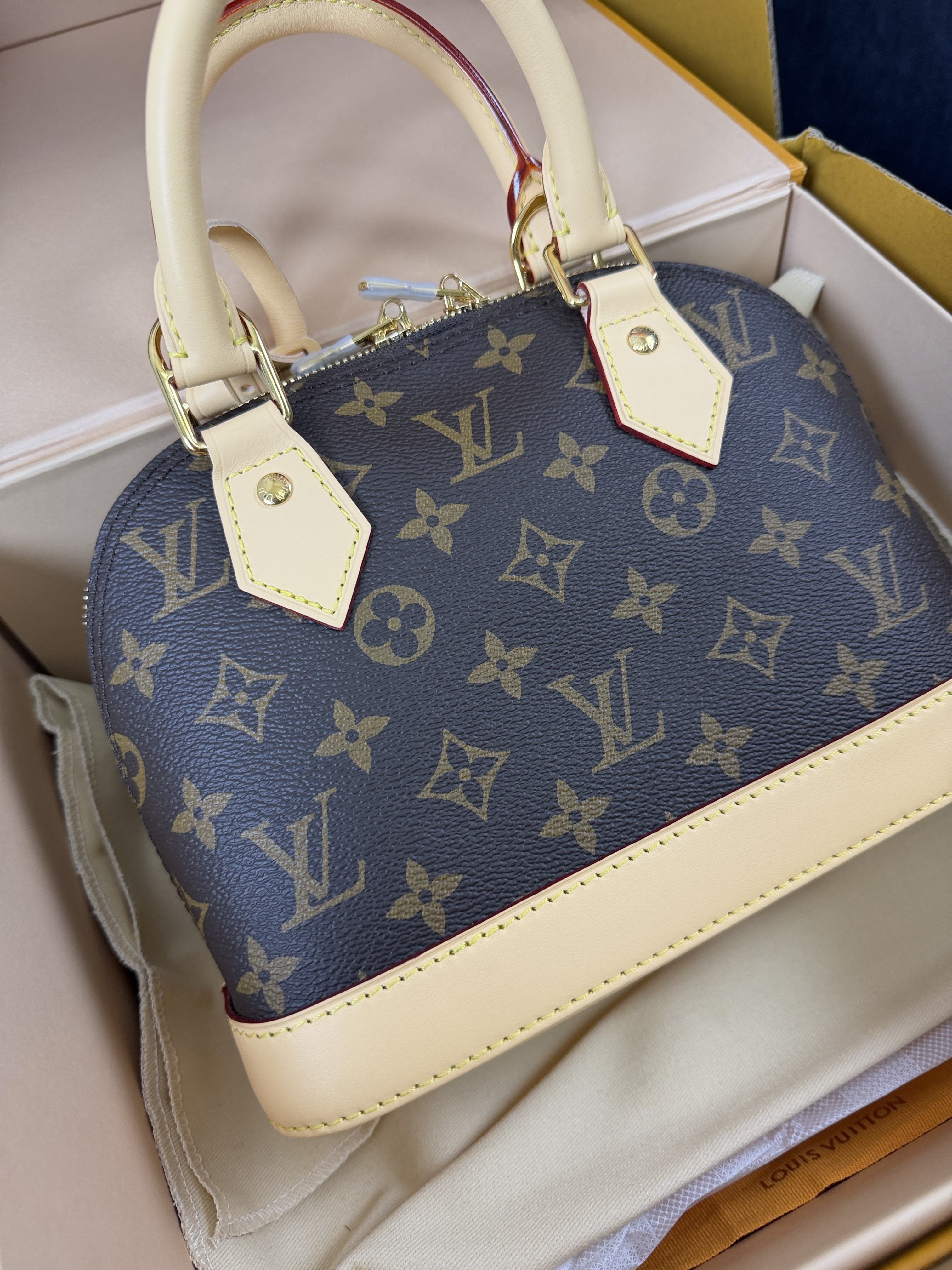 LV Alma BB