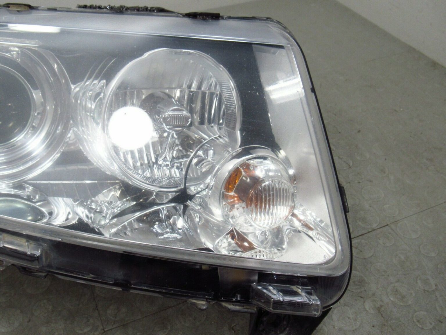 11-13 Jeep Grand Cherokee Right RH Passenger Xenon HID Headlight Head Lamp 6673