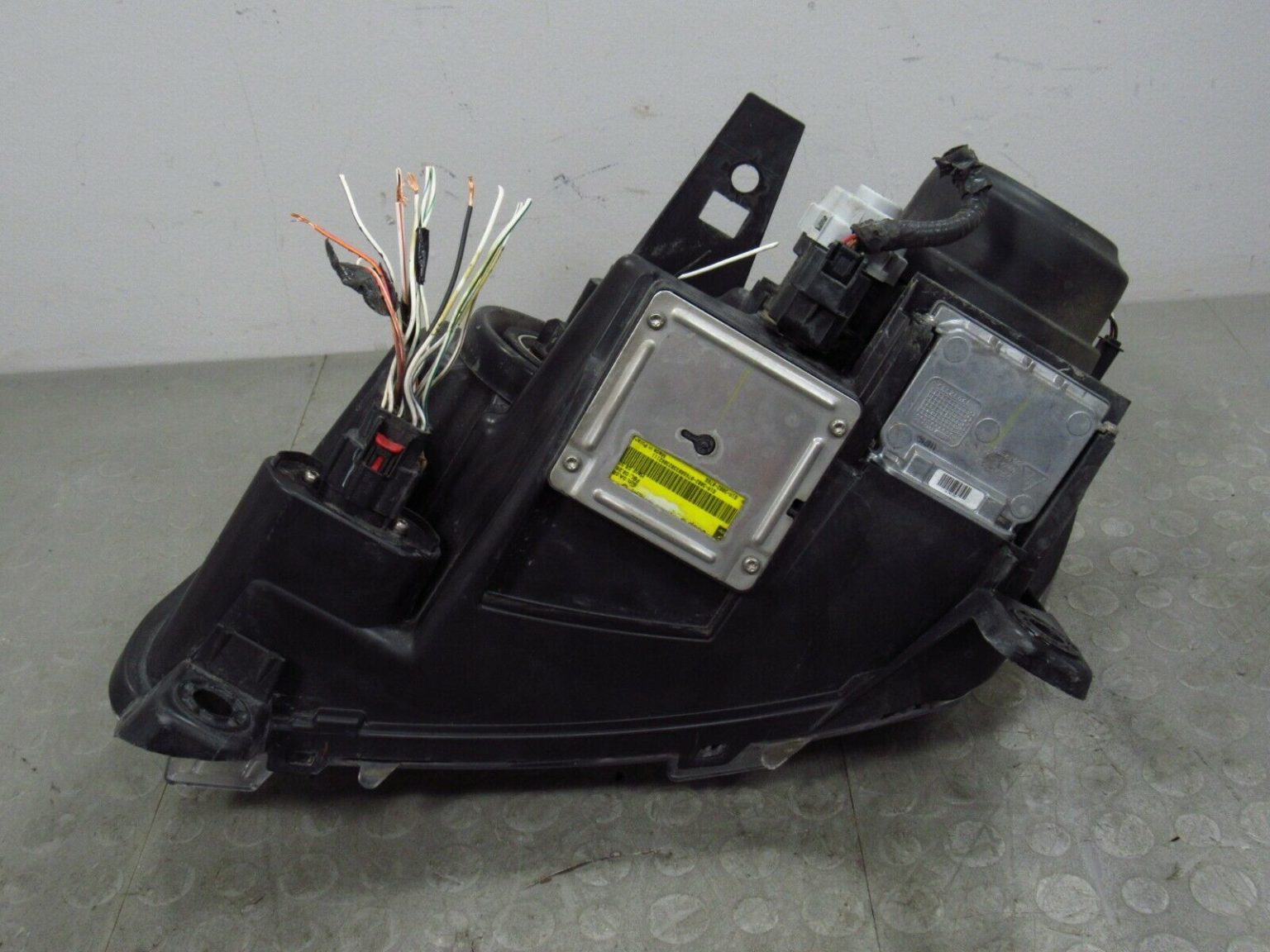 11-13 Jeep Grand Cherokee Right RH Passenger Xenon HID Headlight Head Lamp 6673