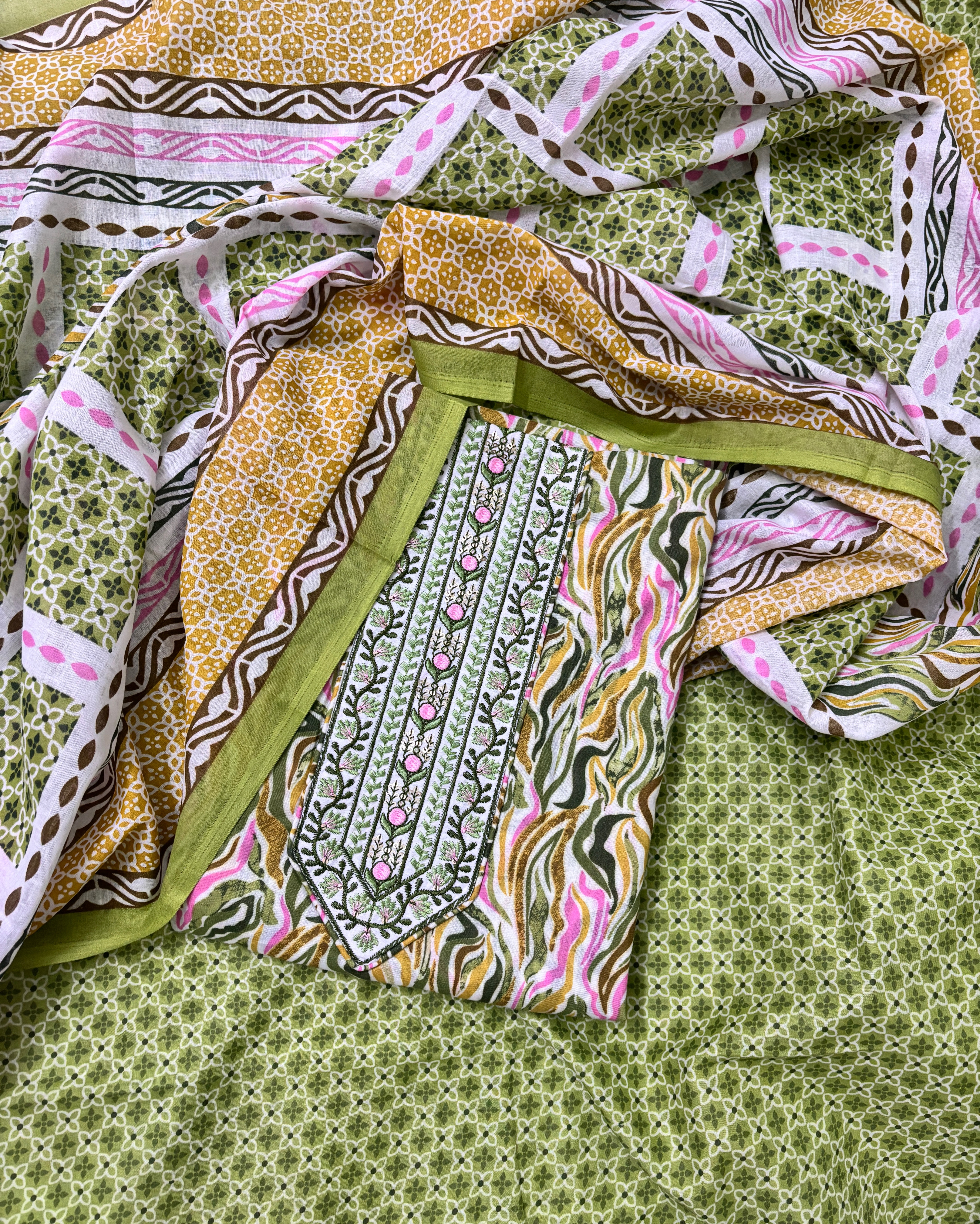 Printed Cotton Unstitched Suit