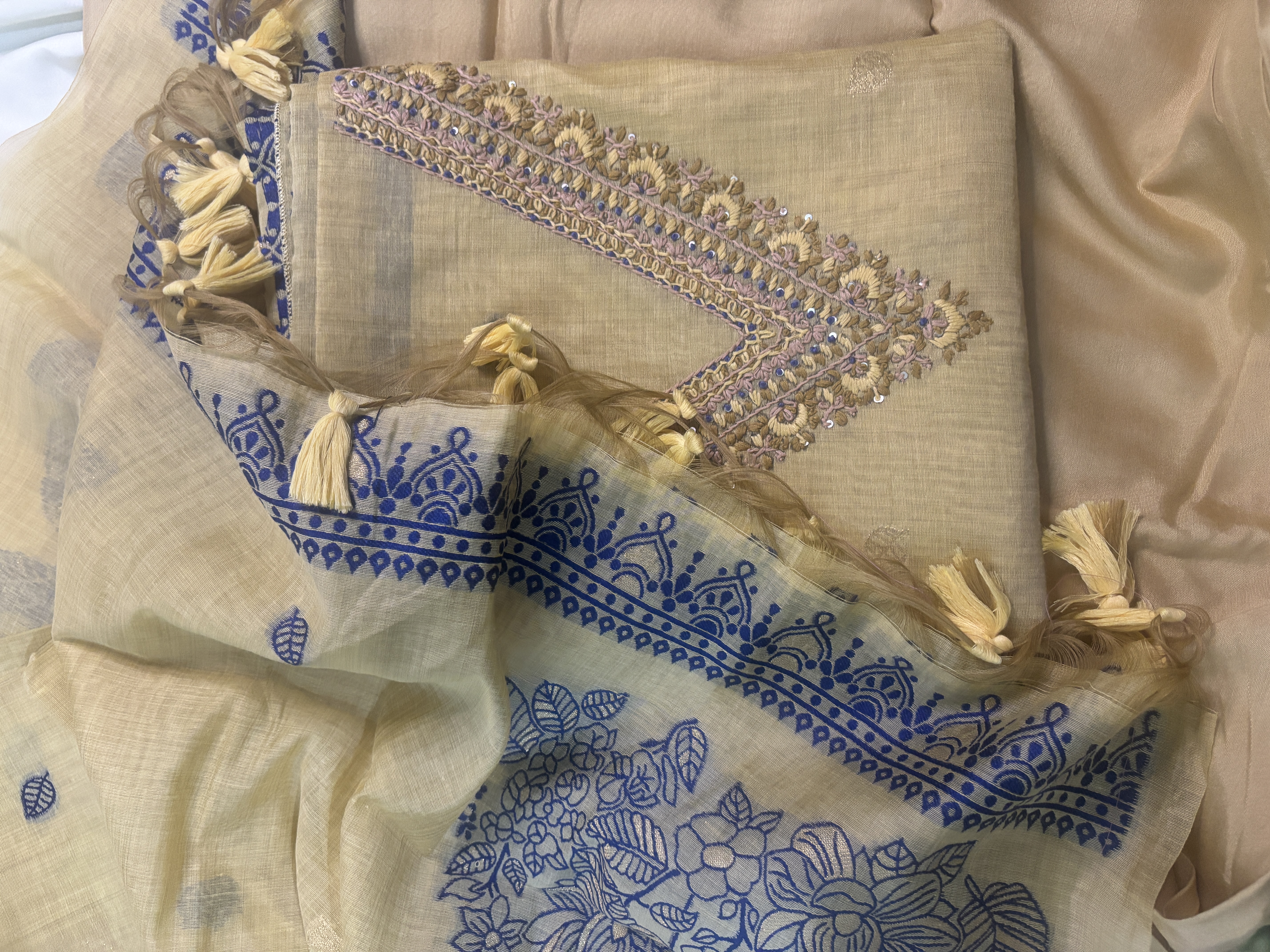 Chanderi french knot yellow suit