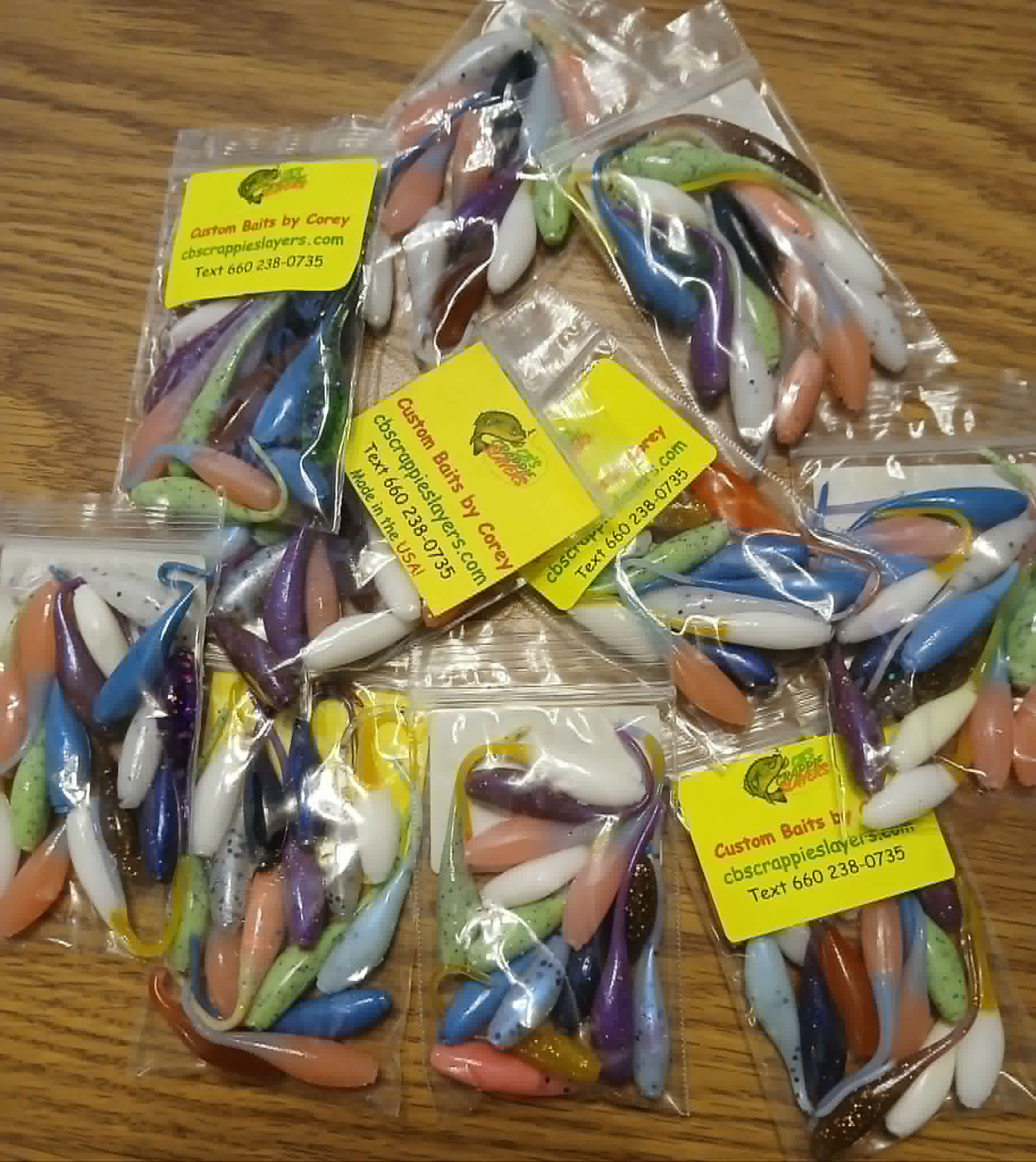 CLEAN-UP TIME! Grab a bag of discontinued colors and extra minnows!