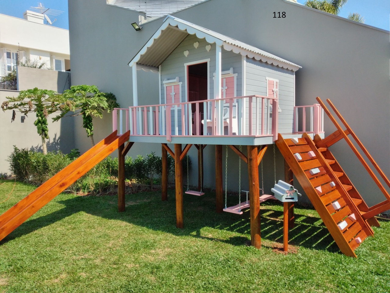 Casinha de Madeira para Crianças cores