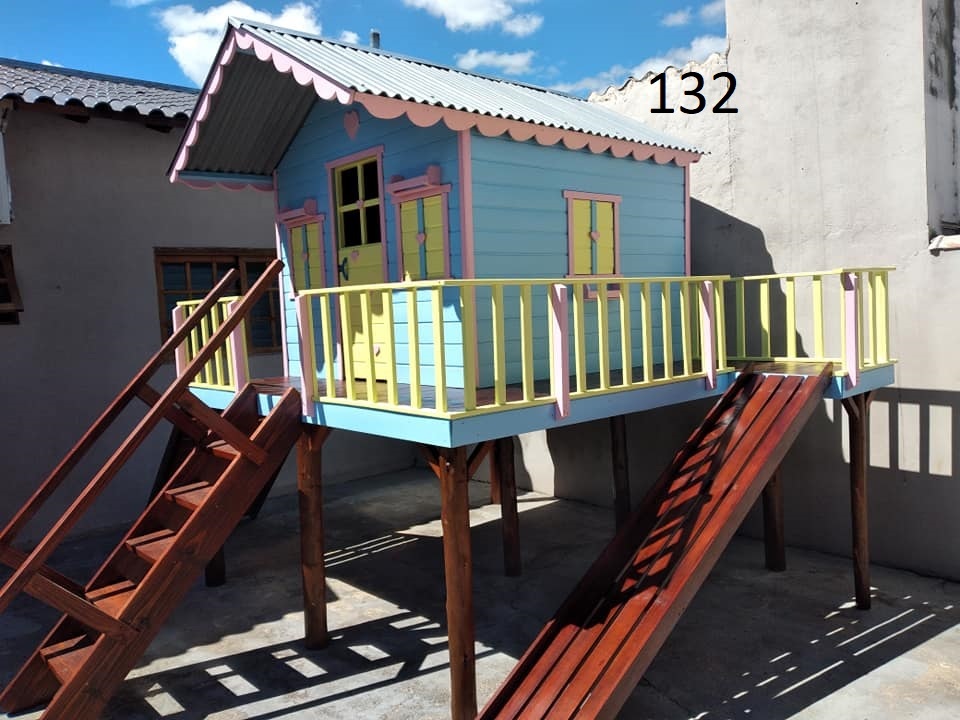 Casinha de Madeira para Crianças cores