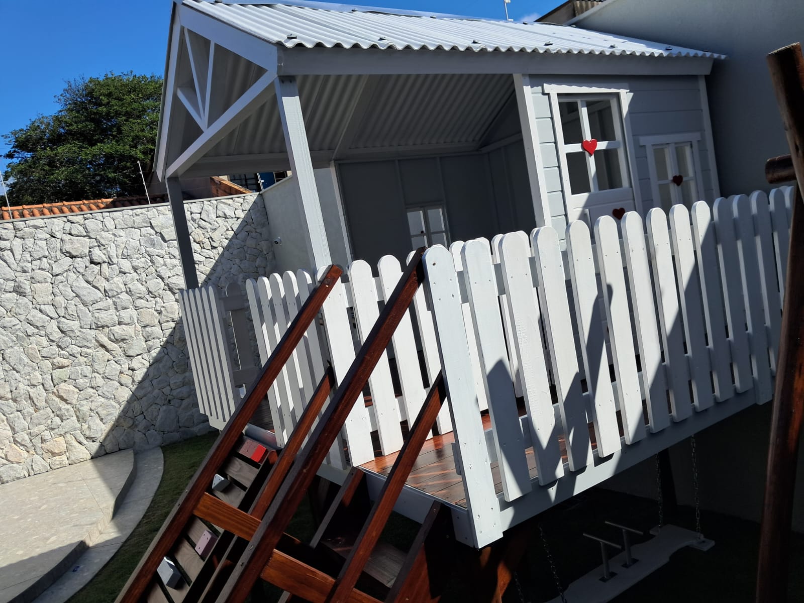 Casa de Brincar Infantil de Madeira