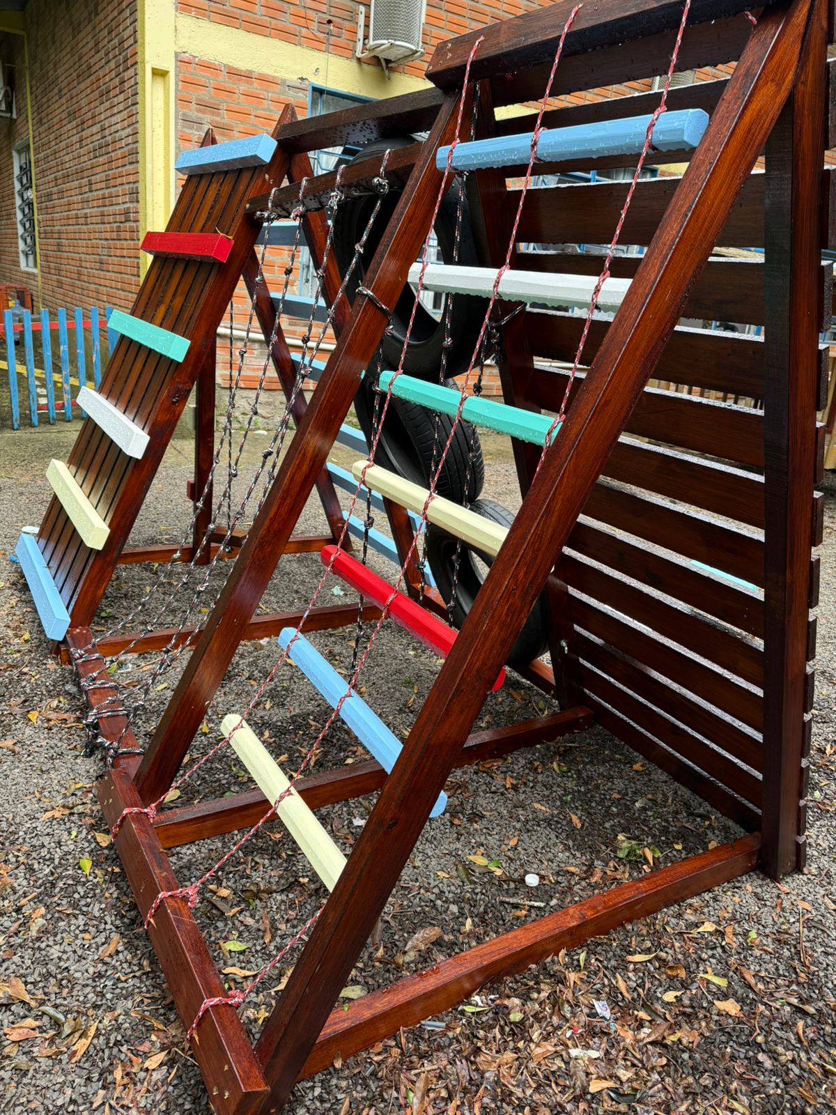 Brinquedo de Escalada Infantil 8 lados