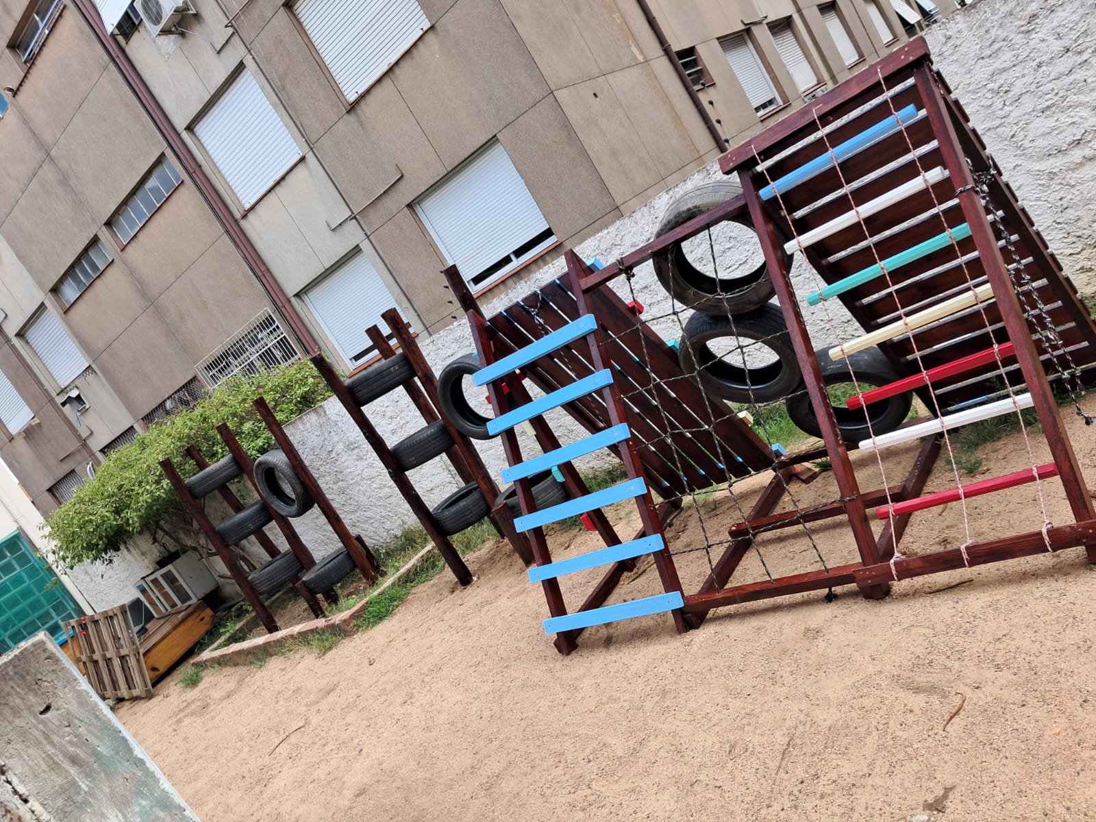 Brinquedo de Escalada Infantil 8 lados