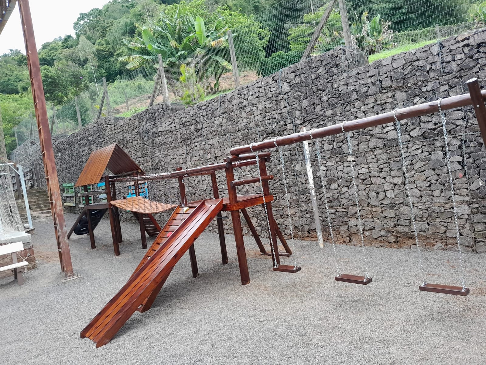 Playground de Madeira eucalipto rústico refoçado 2