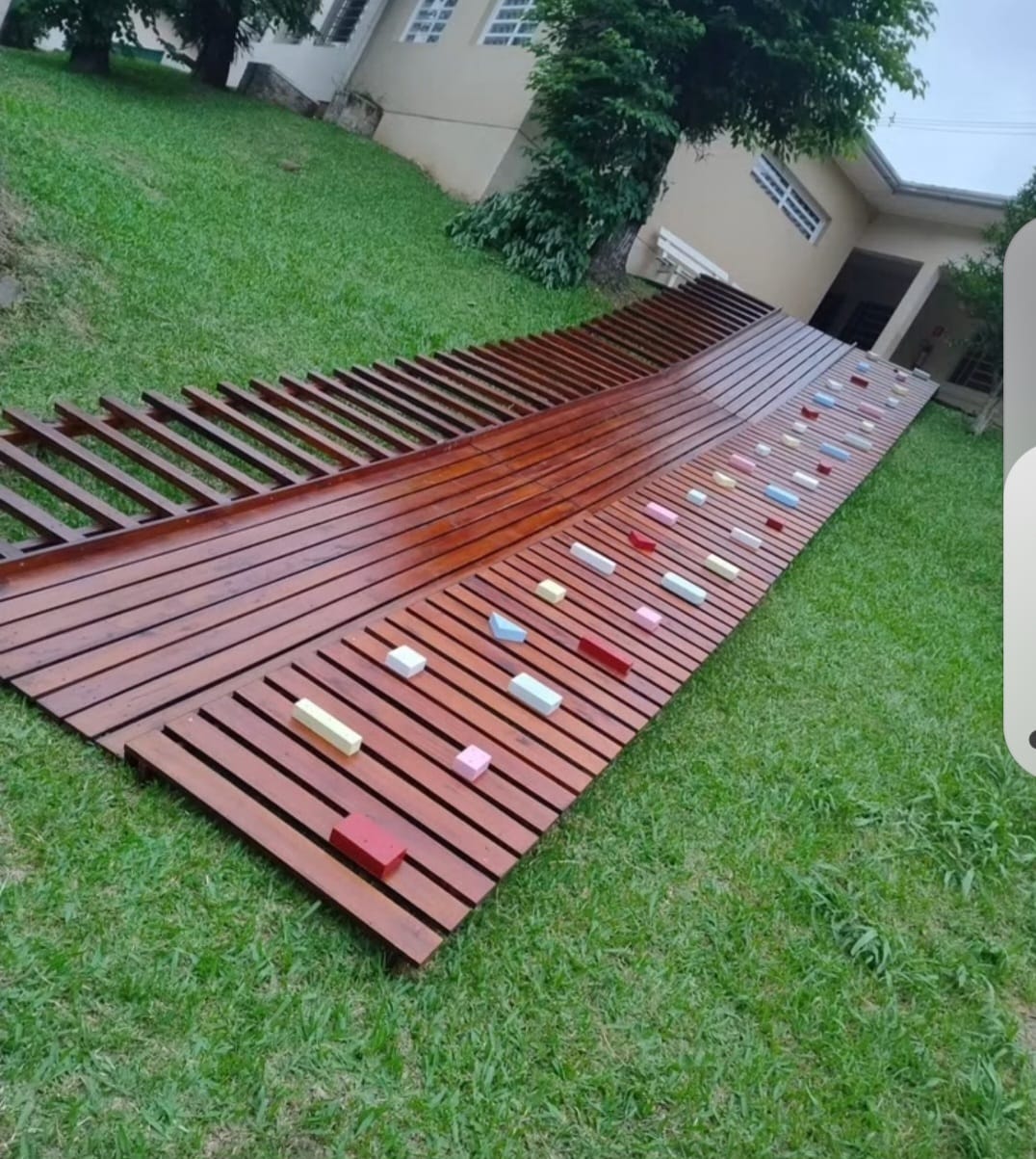 Parede de Escalada de Madeira Infantil tripla 9 Metros