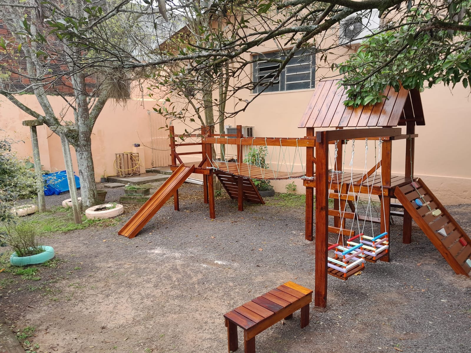 Brinquedão de Madeira eucalipto Infantil