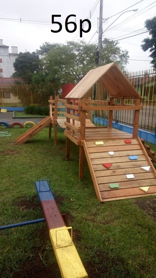 Playground de Madeira Infantil eucalipto completo