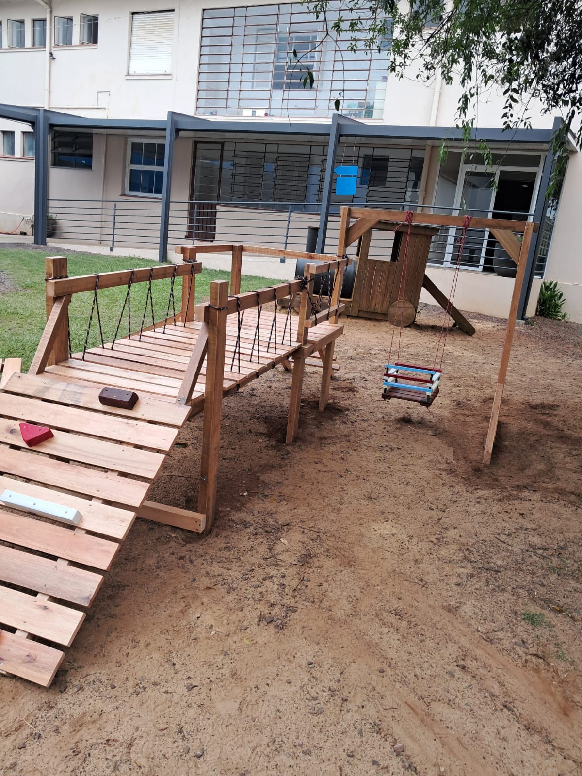 Playground de Madeira  eucalipt com ponte fixa Infantil