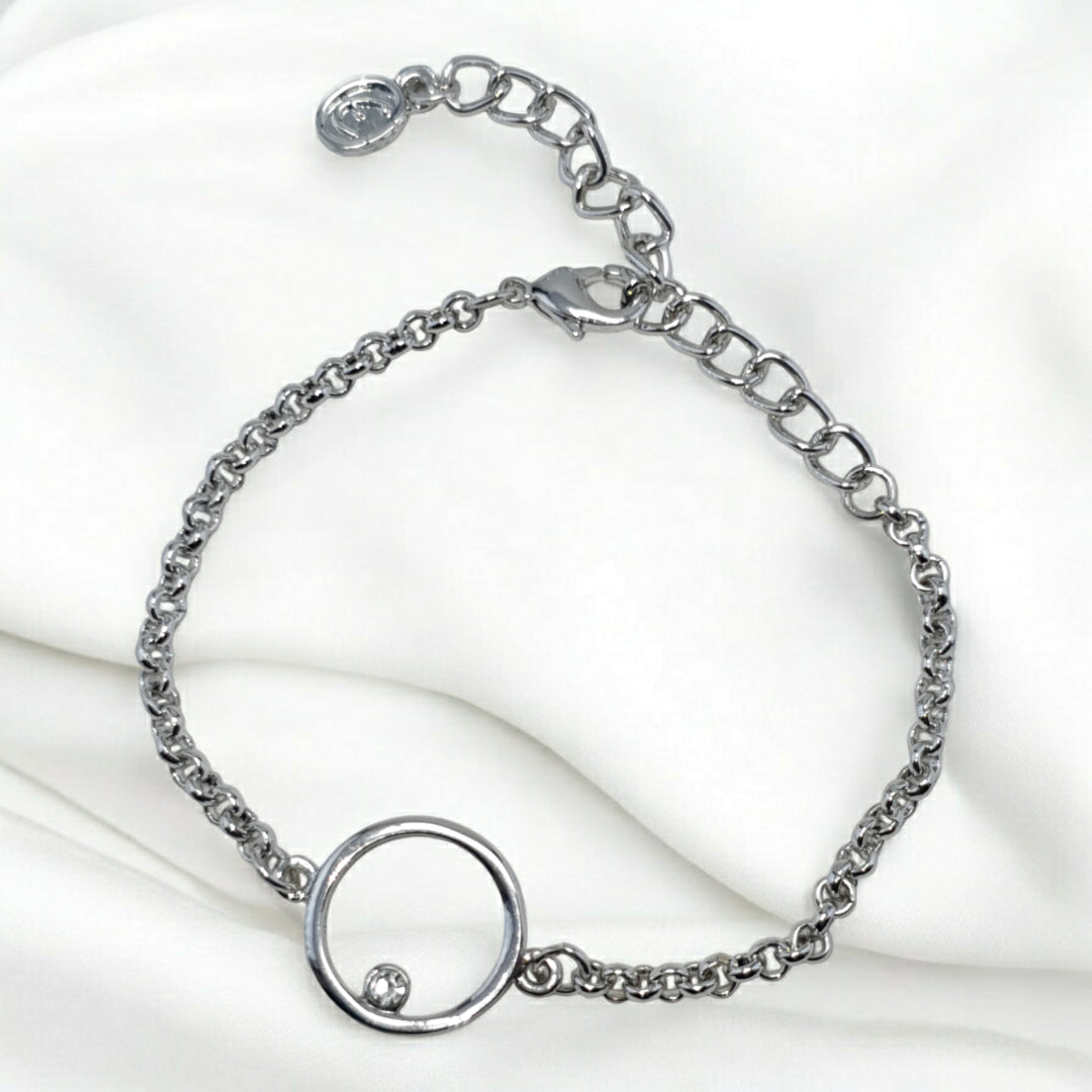 Elegant Silver Circle Bracelet