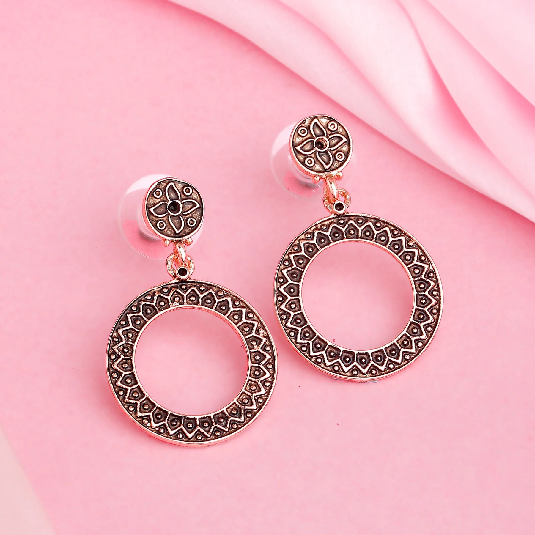 Vintage Circle Earrings