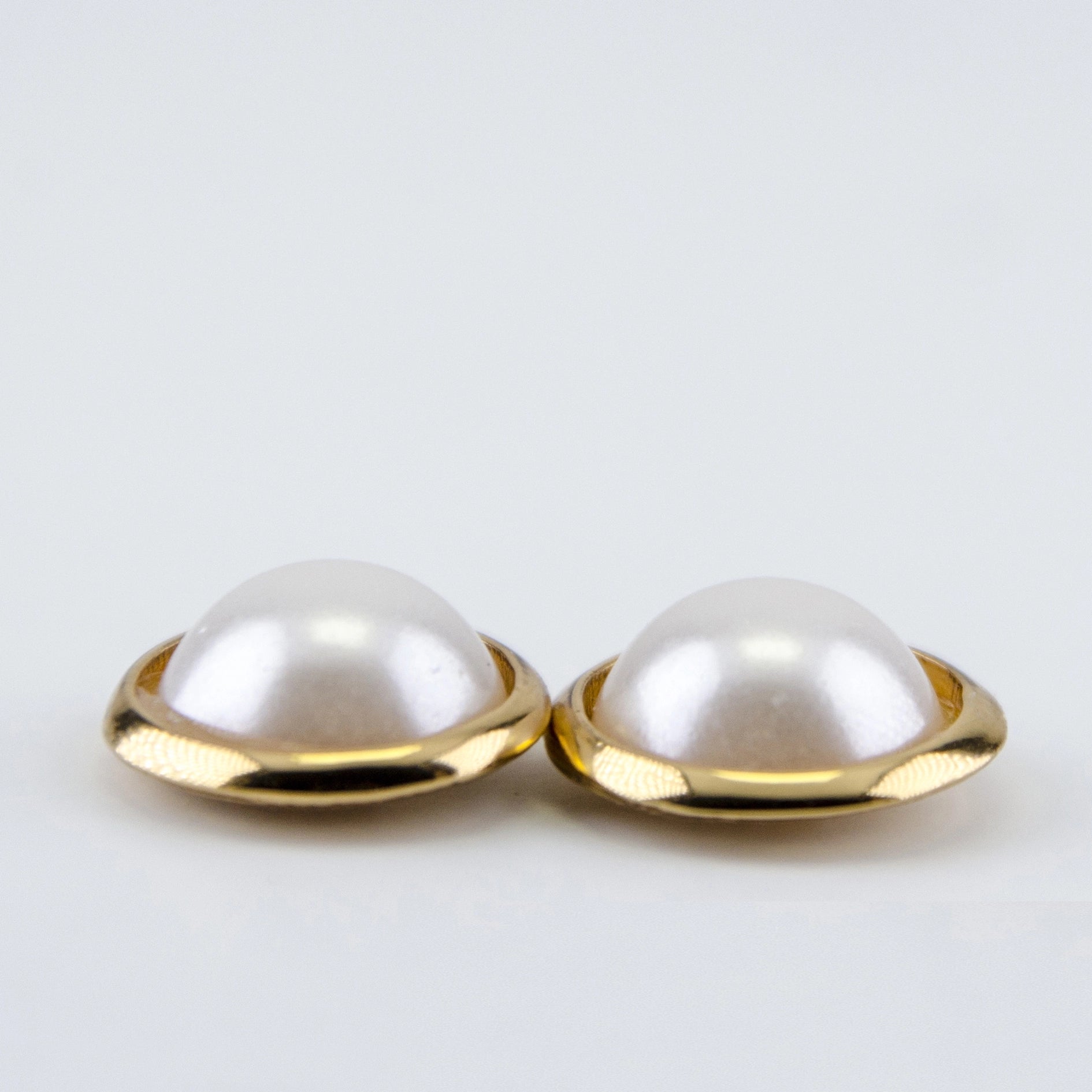 Pearl Stud Earring