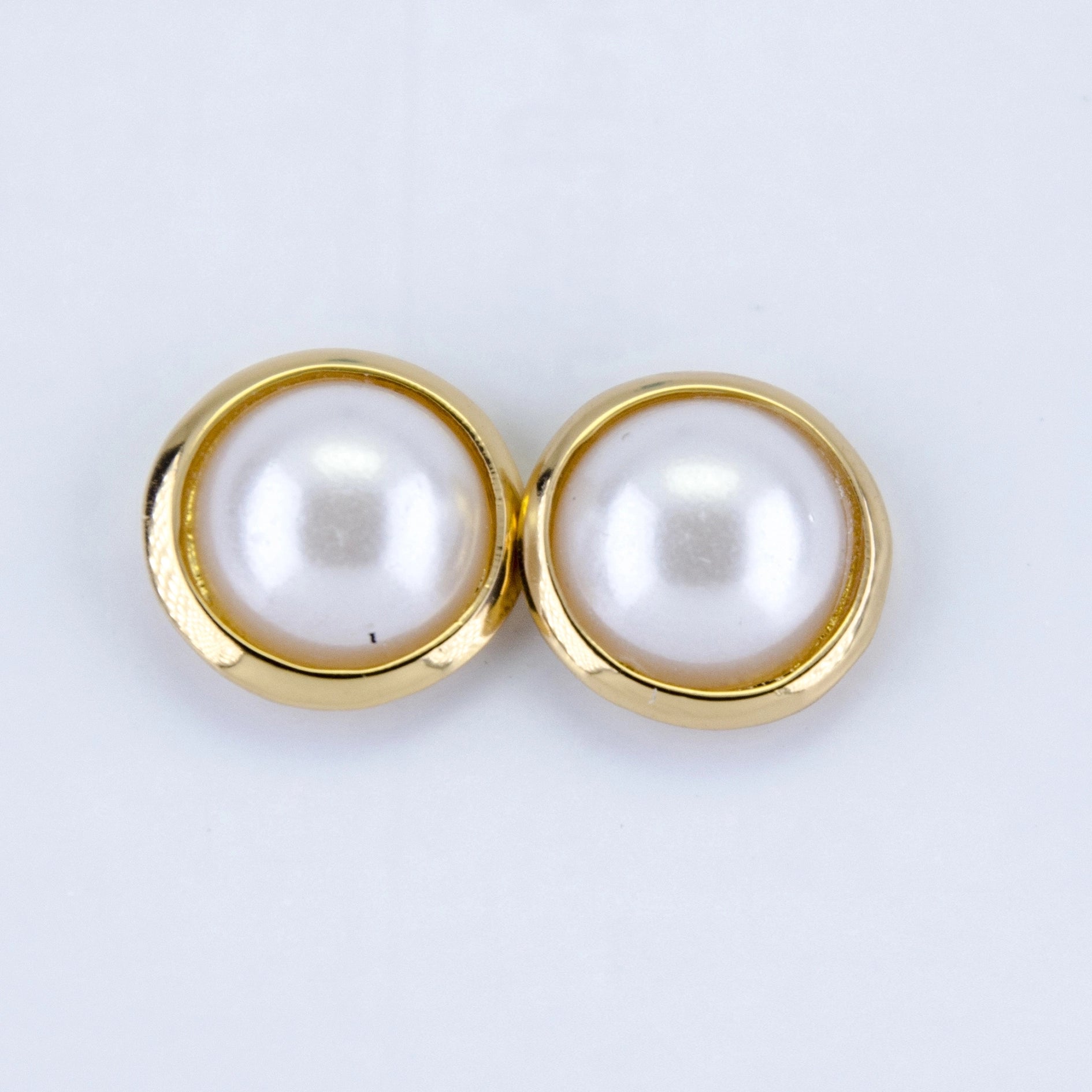 Pearl Stud Earring